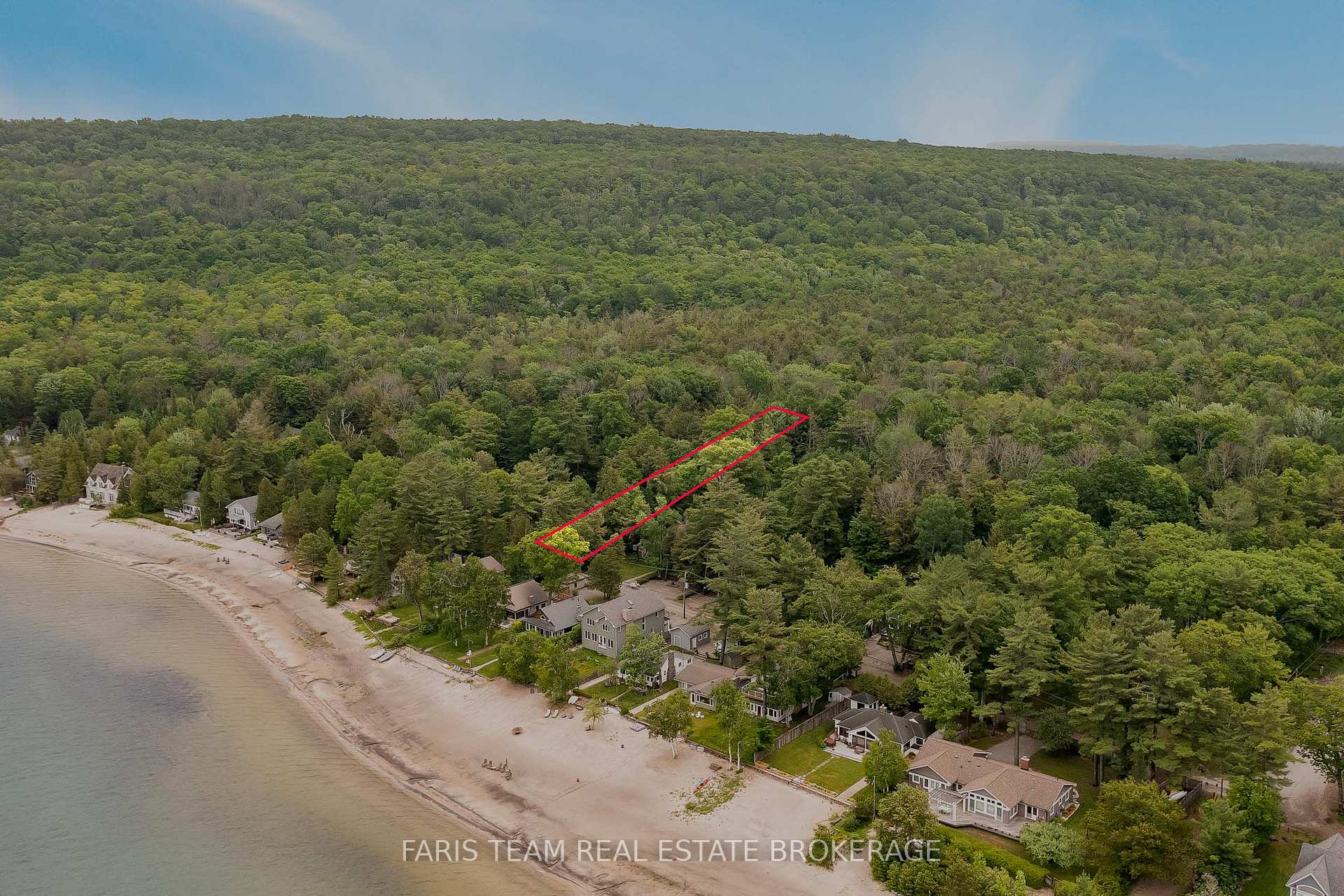 23 East Beach Road, Tiny, ON L9M 0M6