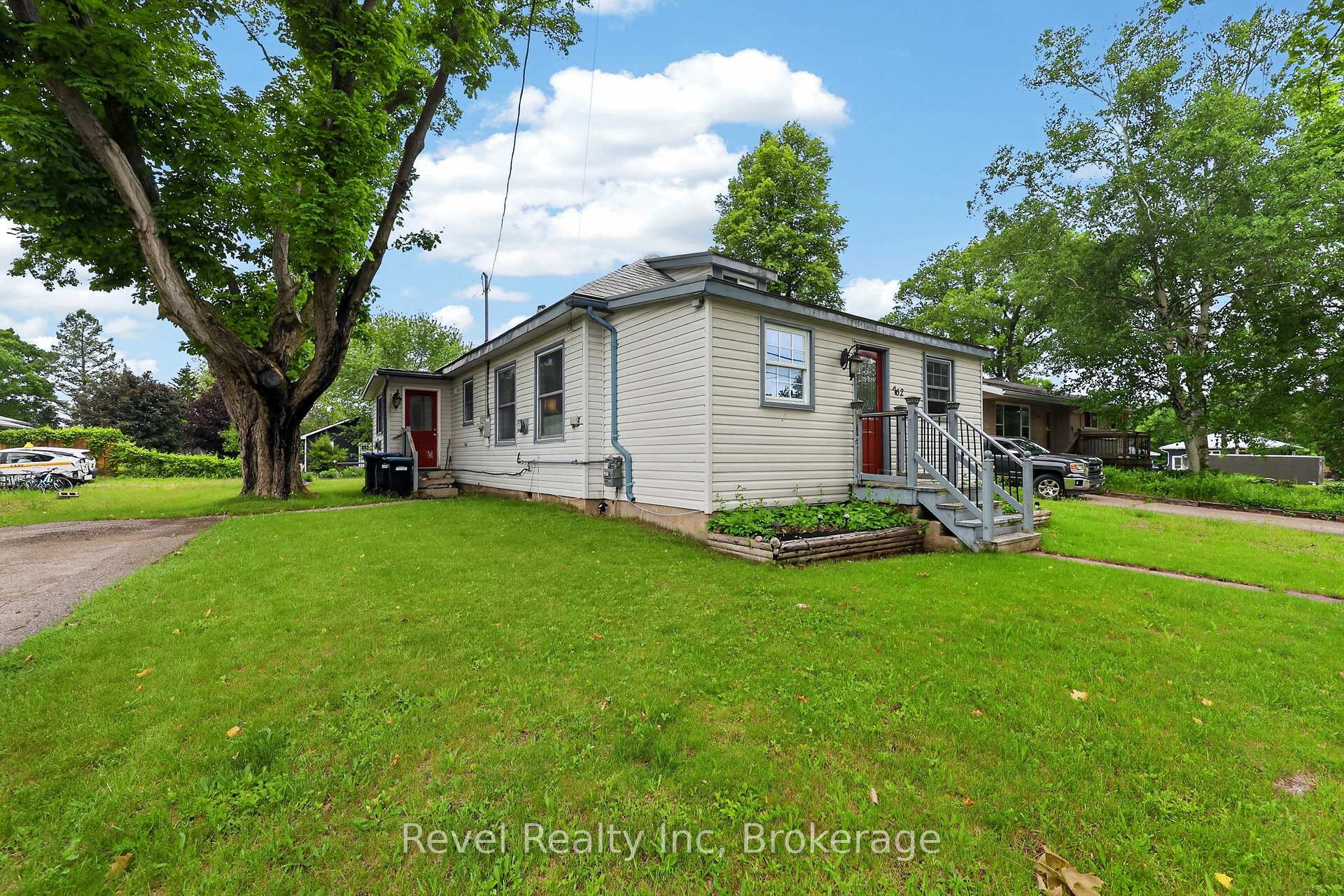 762 SEVENTH Avenue, Tay, ON L0K 1R0