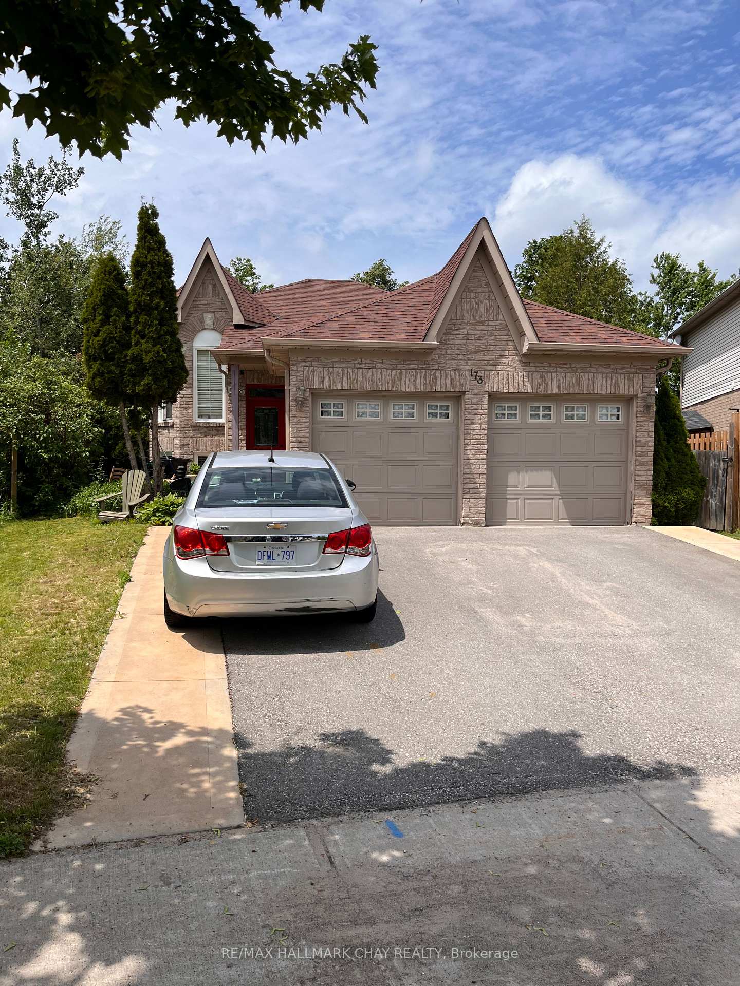 173 Wessenger Drive, Barrie, ON L4N 8N9