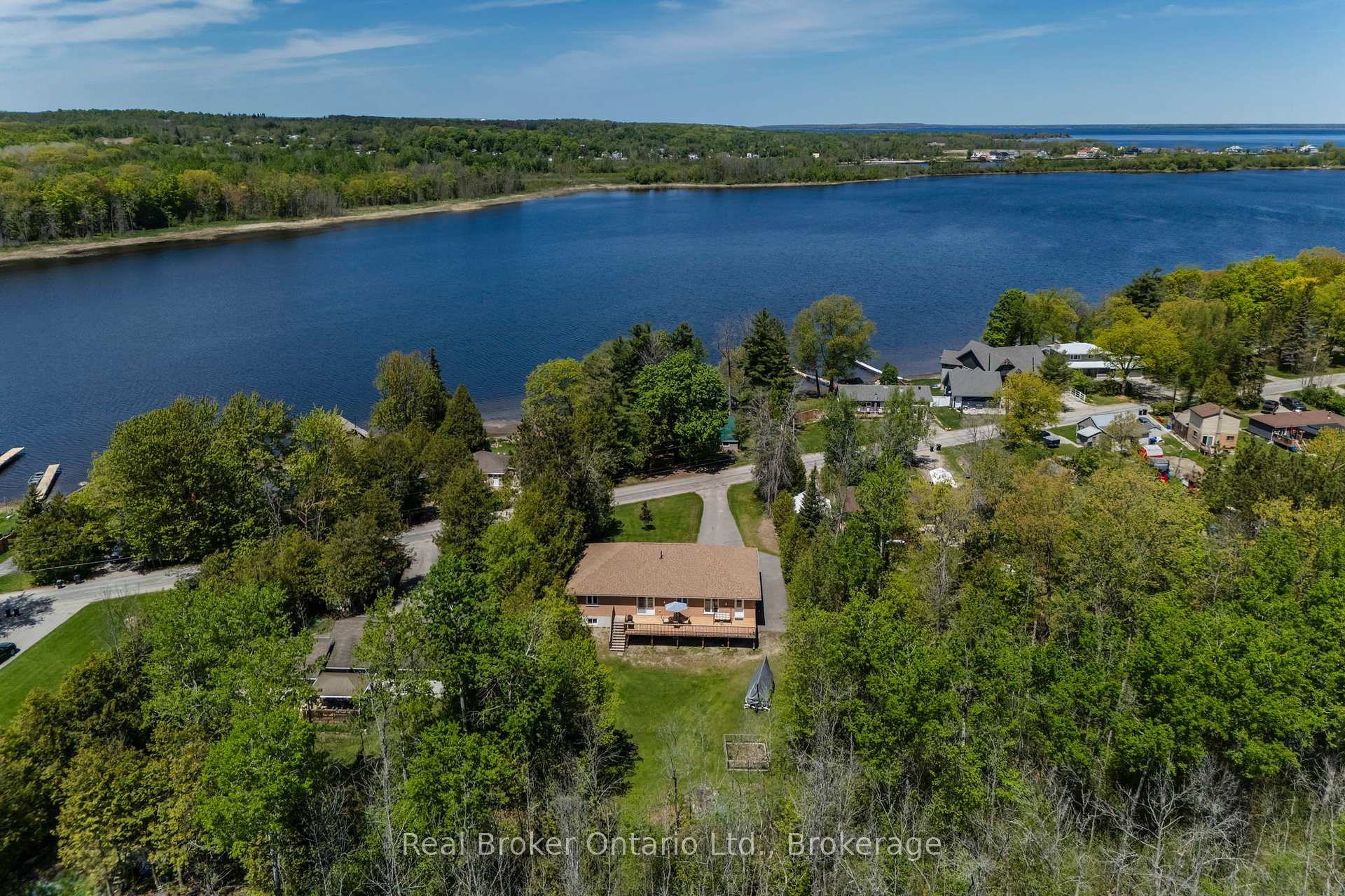 115 Mitchell's Beach Road, Tay, ON L0K 2A0