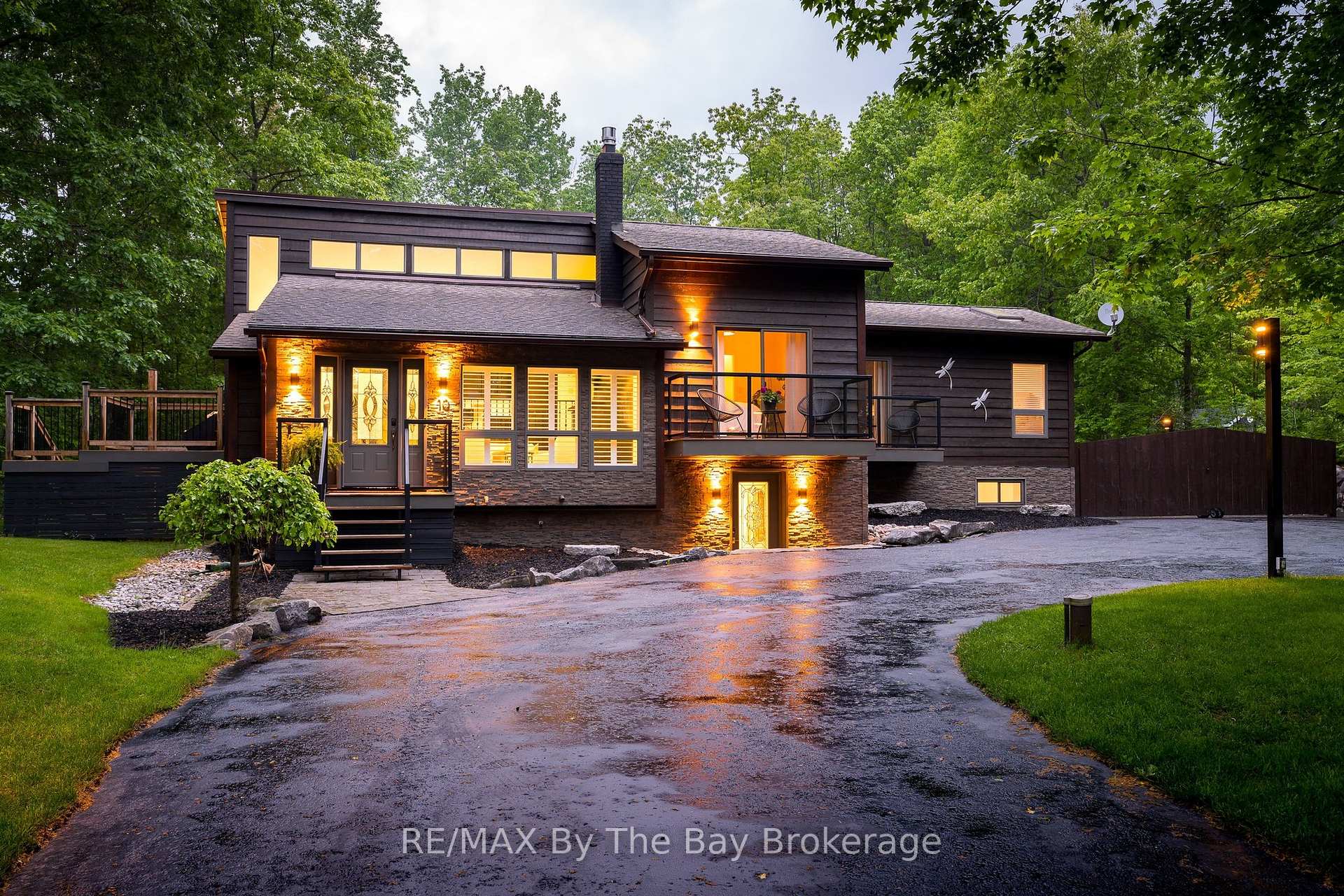 10 BIRCHWOOD Trail, Wasaga Beach, ON L9Z 1B2