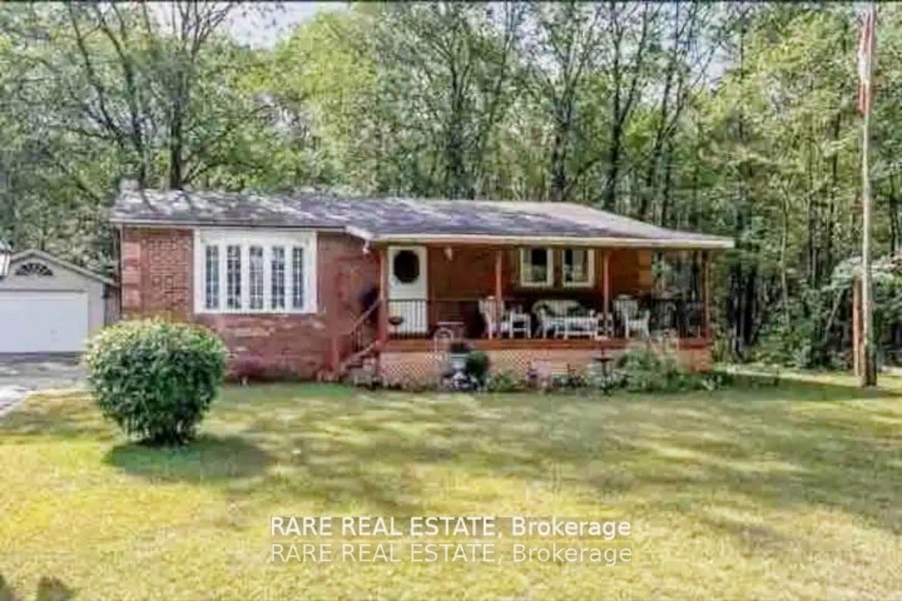 17 Leslie Anne Drive, Wasaga Beach, ON L9Z 2N6