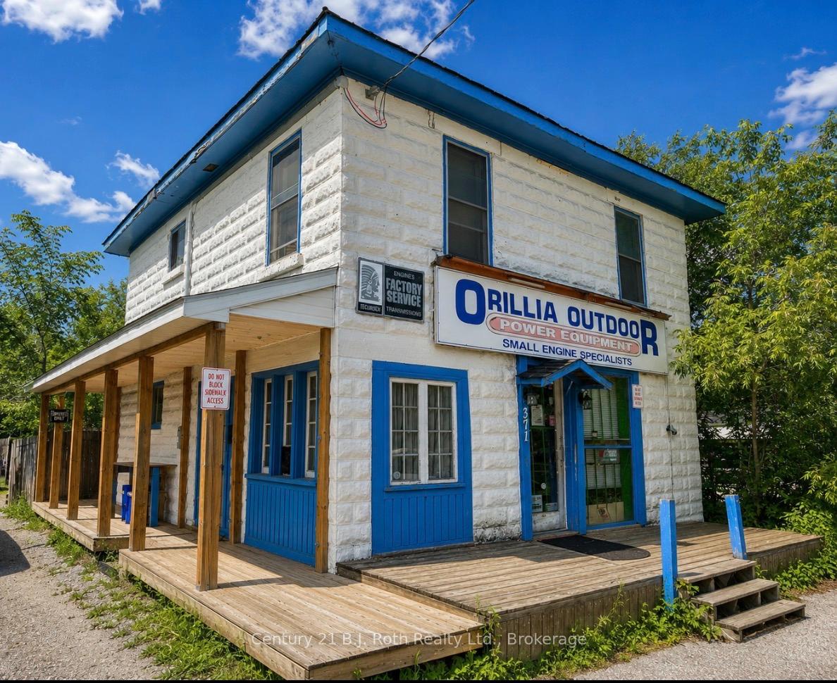 371 West Street N, Orillia, ON L3V 5E5