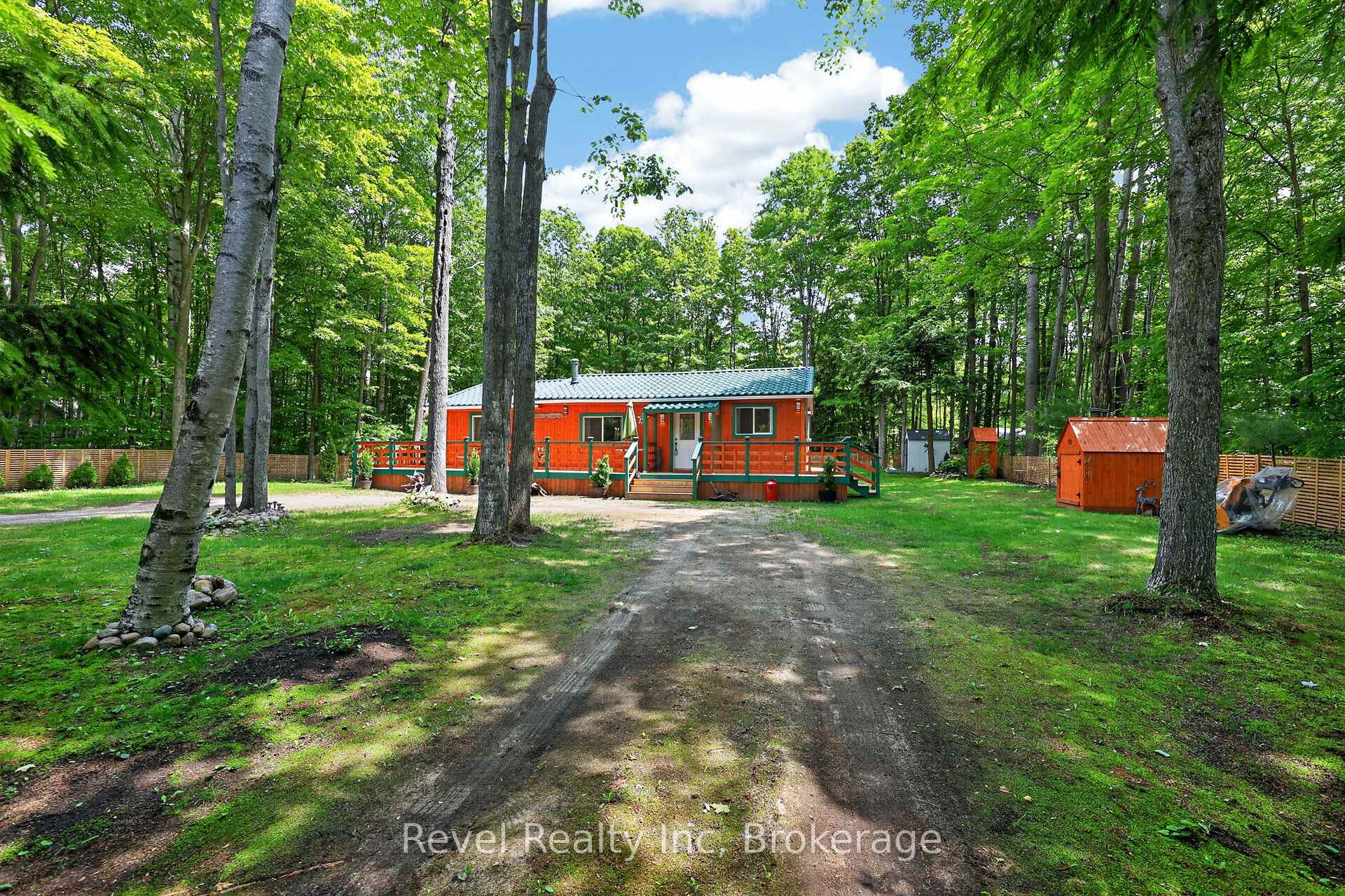 49 WOLFE Trail, Tiny, ON L9M 0H7