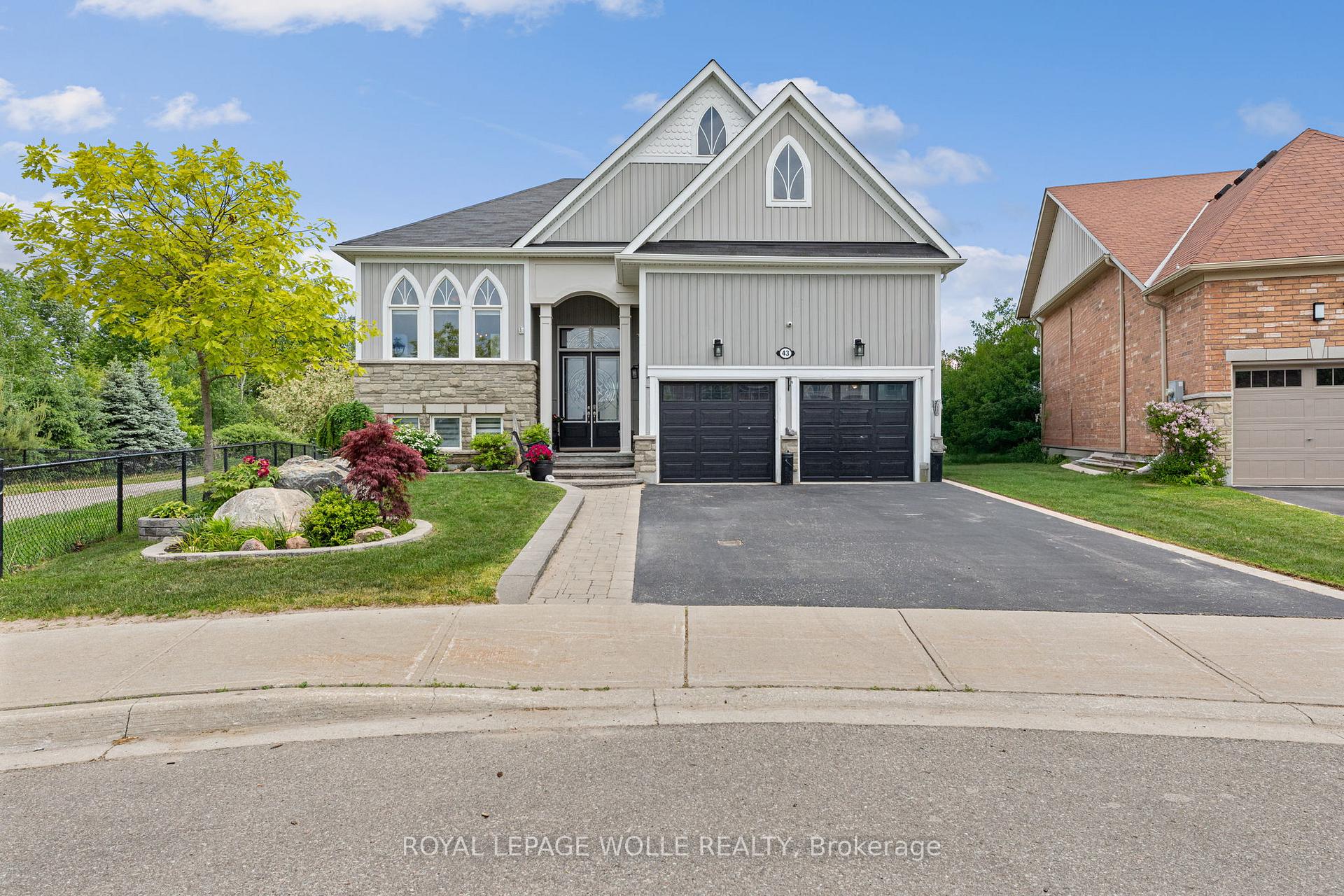 43 Allegra Drive, Wasaga Beach, ON L9Z 0H1