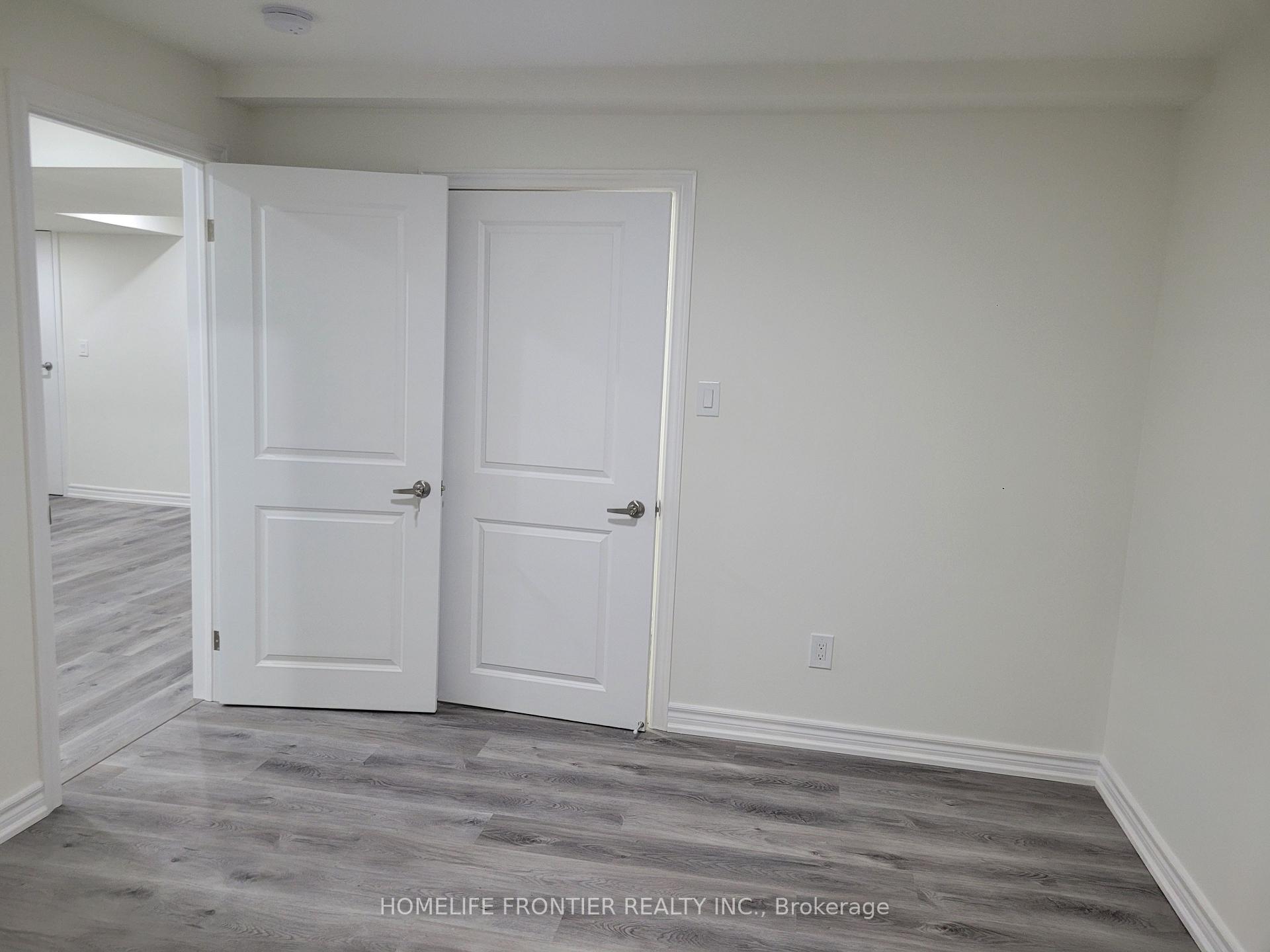 73 Bannister Road E, Barrie, ON L7A 0G2