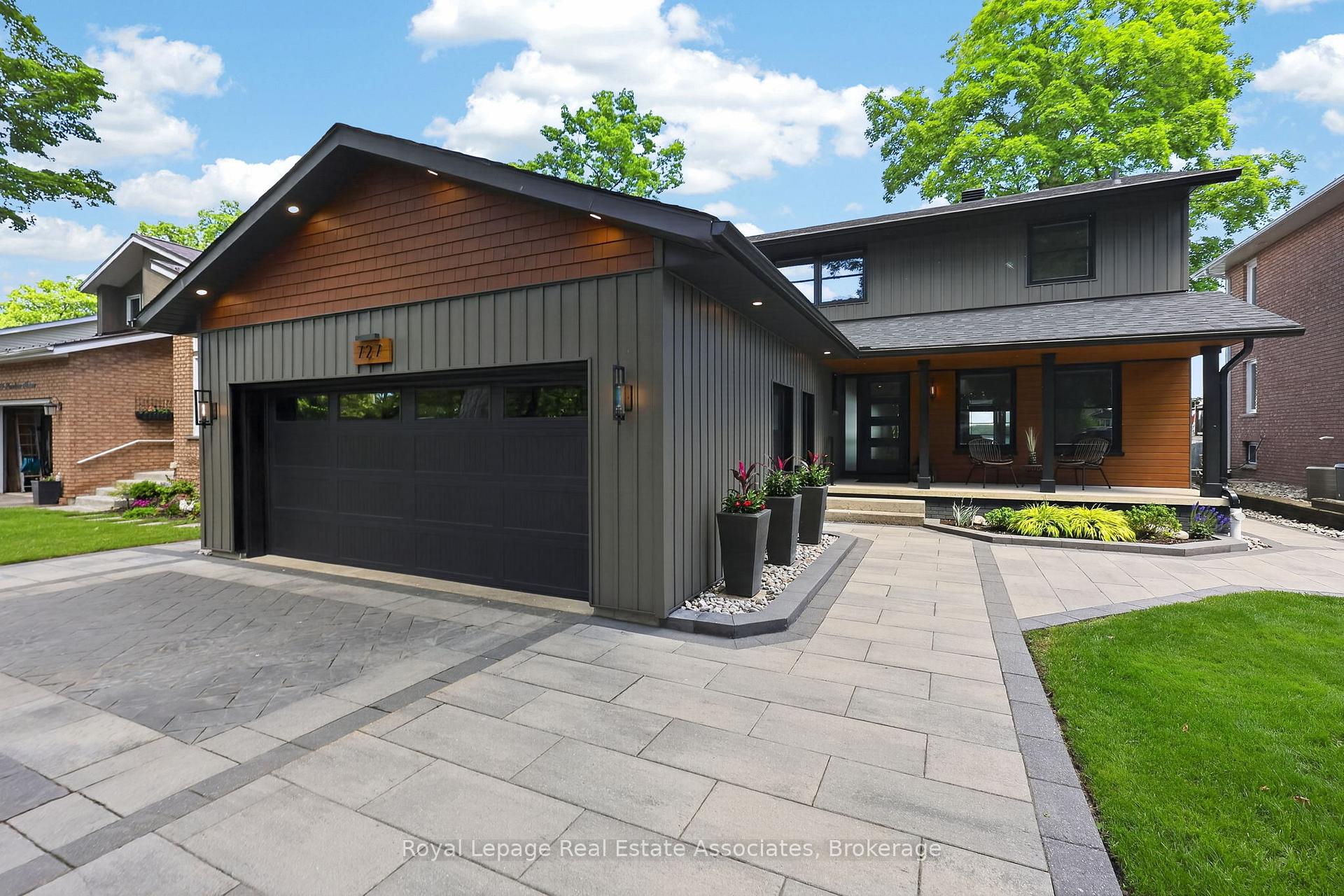 727 Broadview Avenue, Orillia, ON L3V 6P1