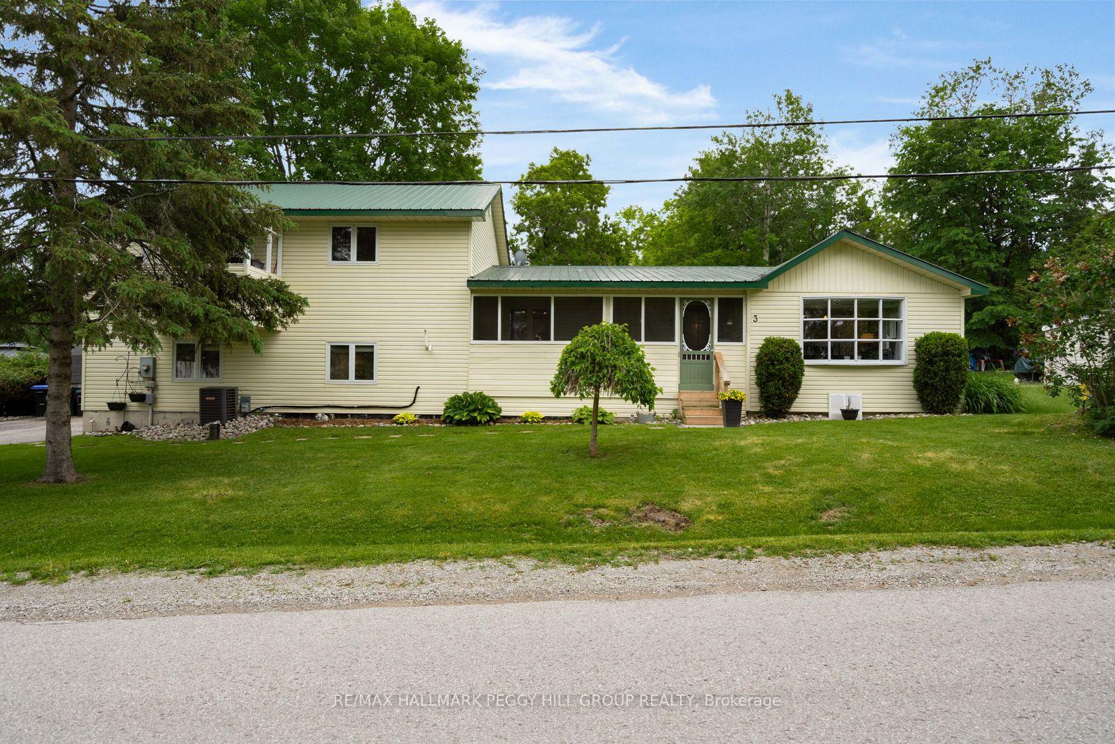 3 Earldom Boulevard, Tay, ON L0K 1R0