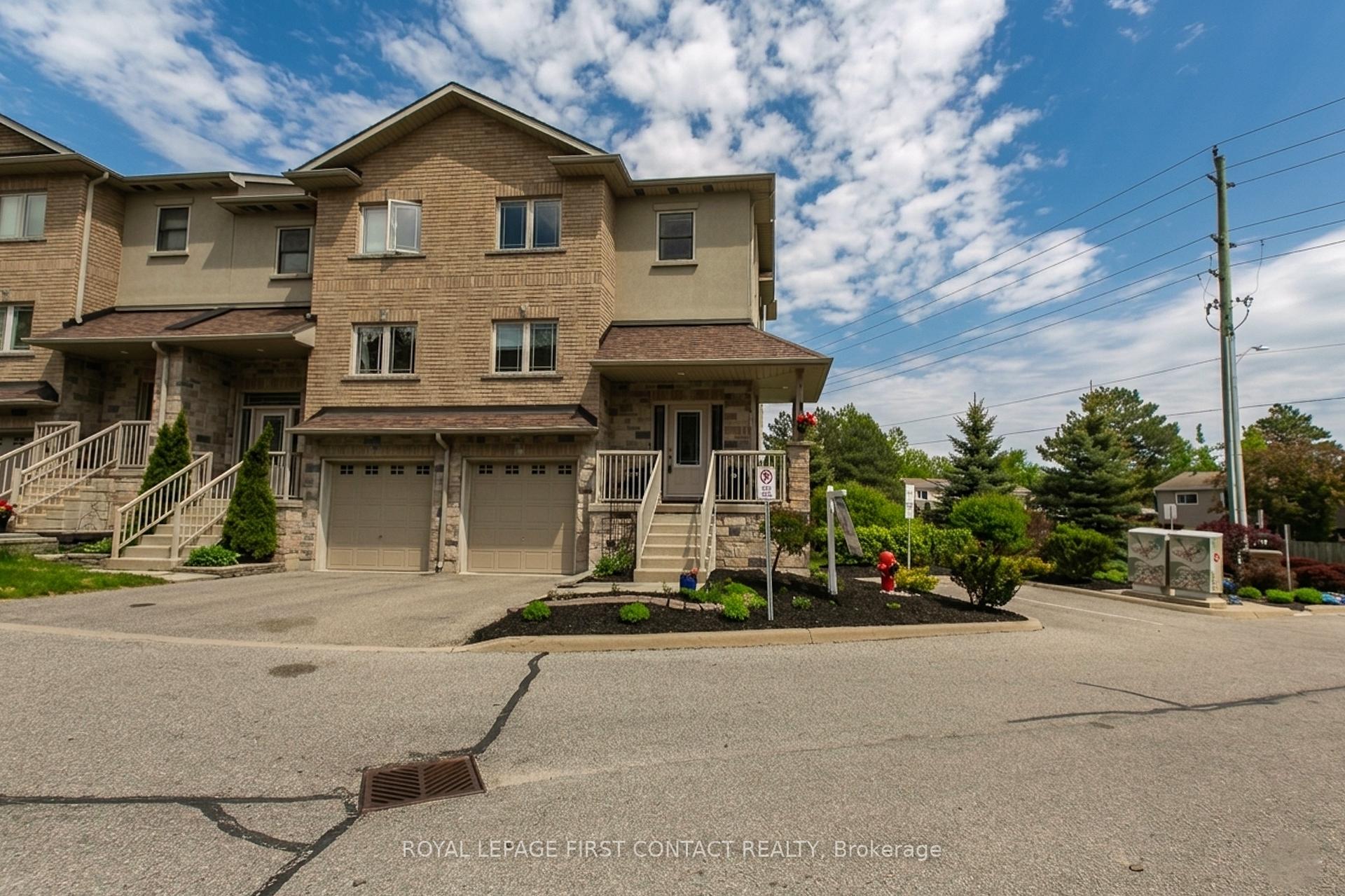 376 Blake Street 21, Barrie, ON L4M 1J6
