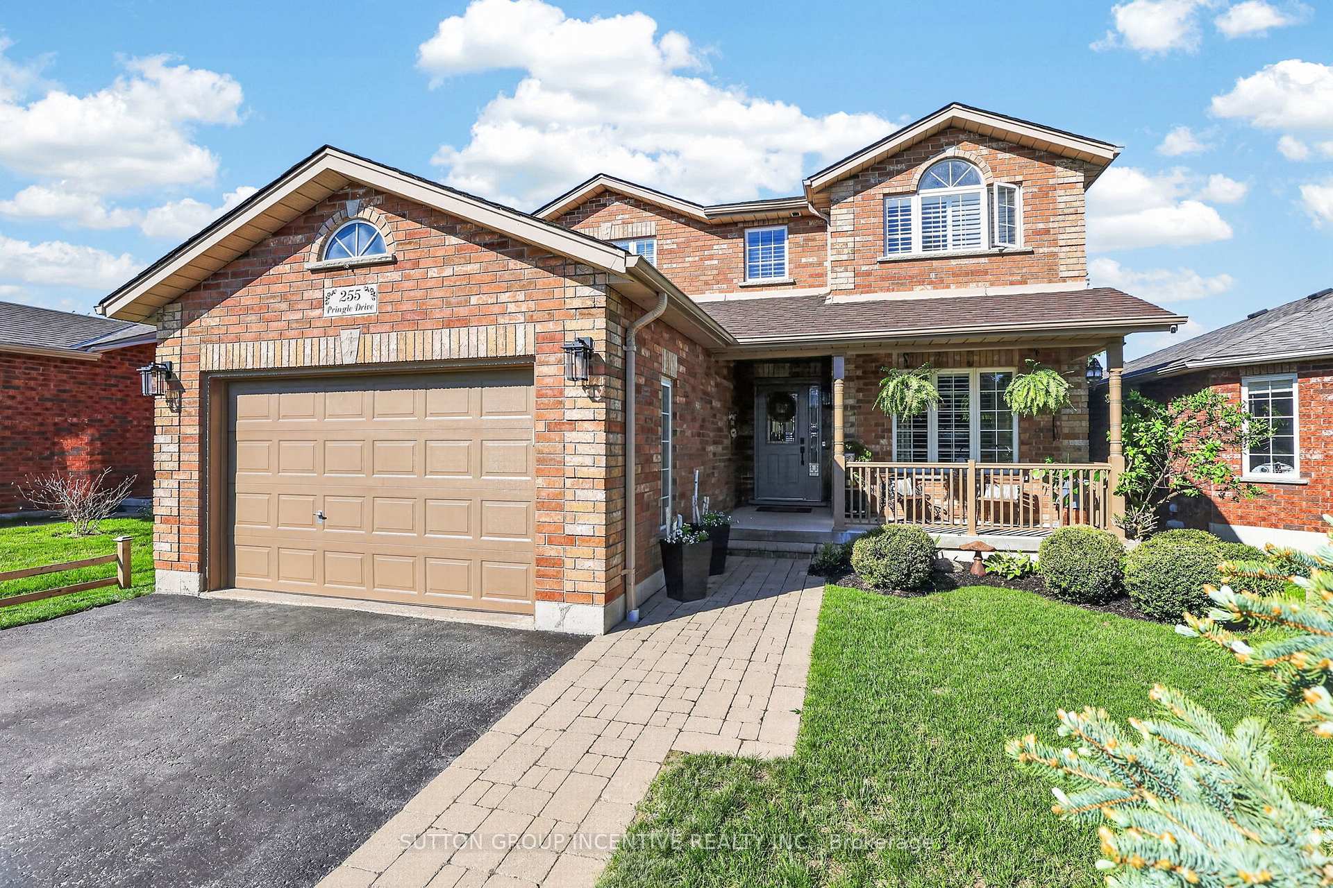 255 Pringle Drive, Barrie, ON L4N 0P4