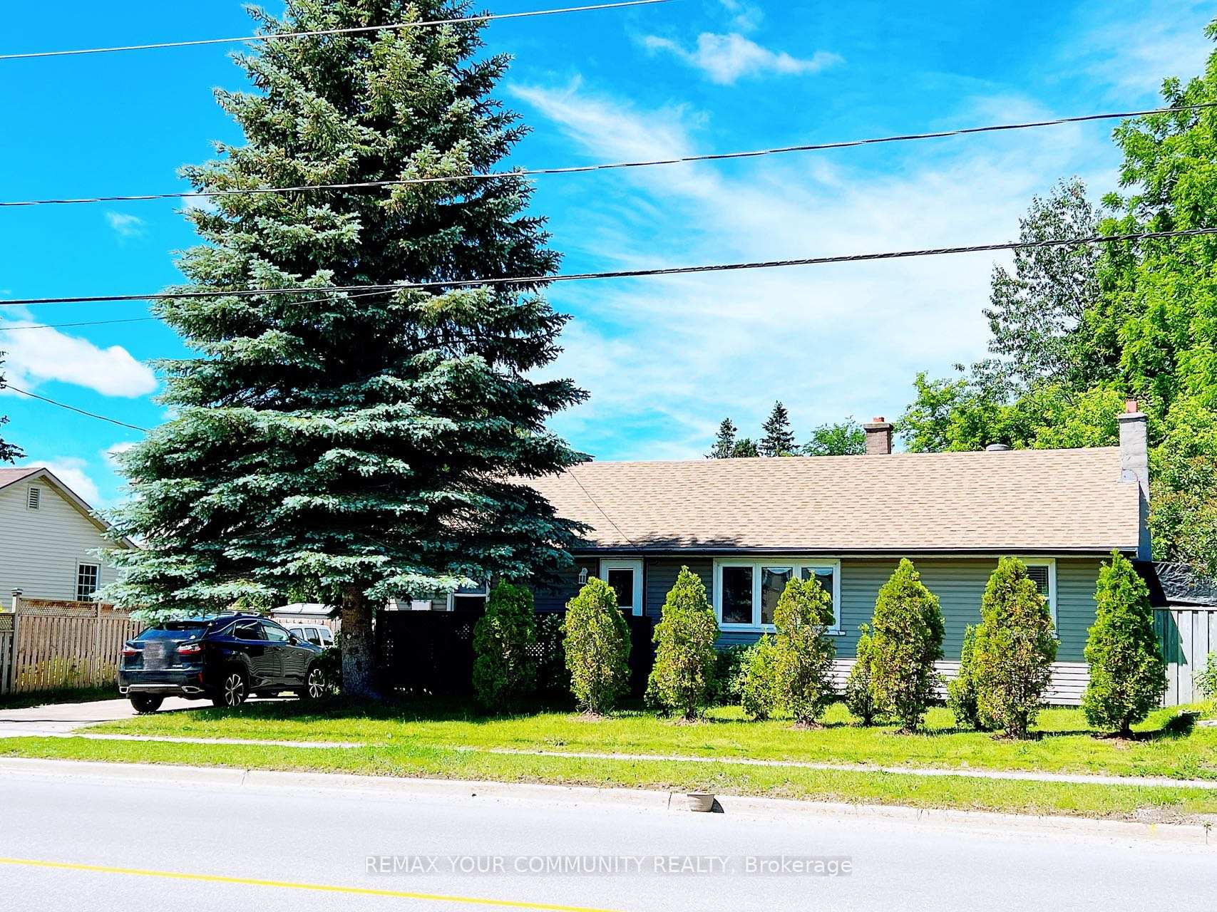 82 Patterson Road, Barrie, ON L4N 3W2