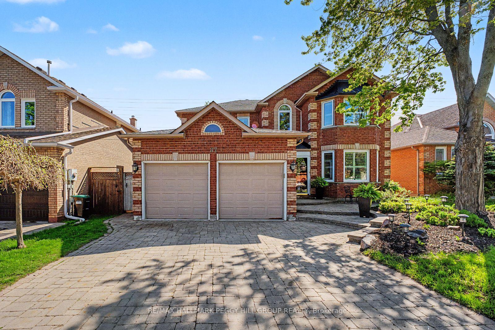 87 Cityview Circle, Barrie, ON L4N 7V1
