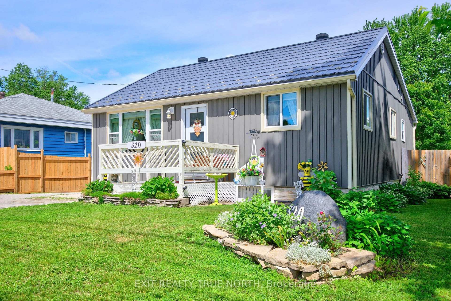 320 Yonge Street, Midland, ON L4R 2B3