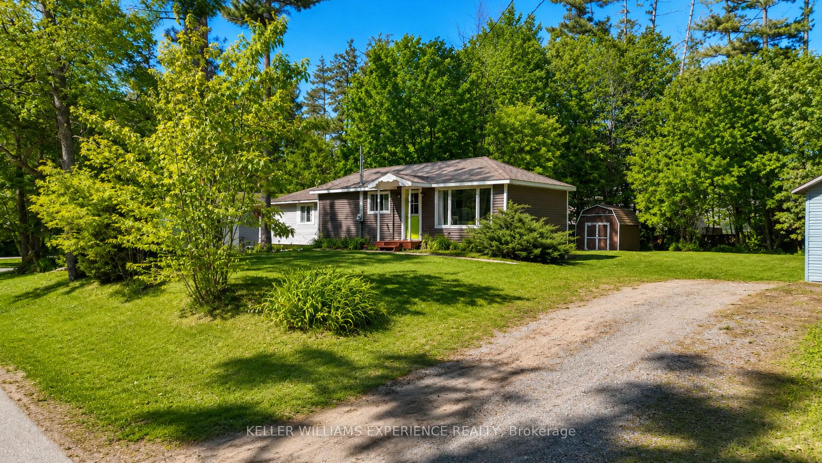 3319 Knight Avenue, Severn, ON L3V 6H3