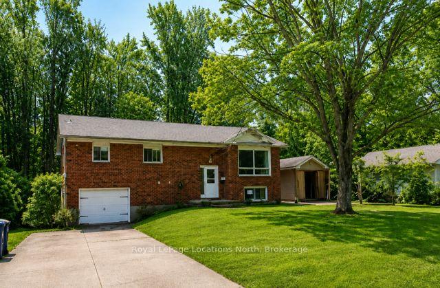 40 Rue Vanier N/A, Tiny, ON L9M 0J2