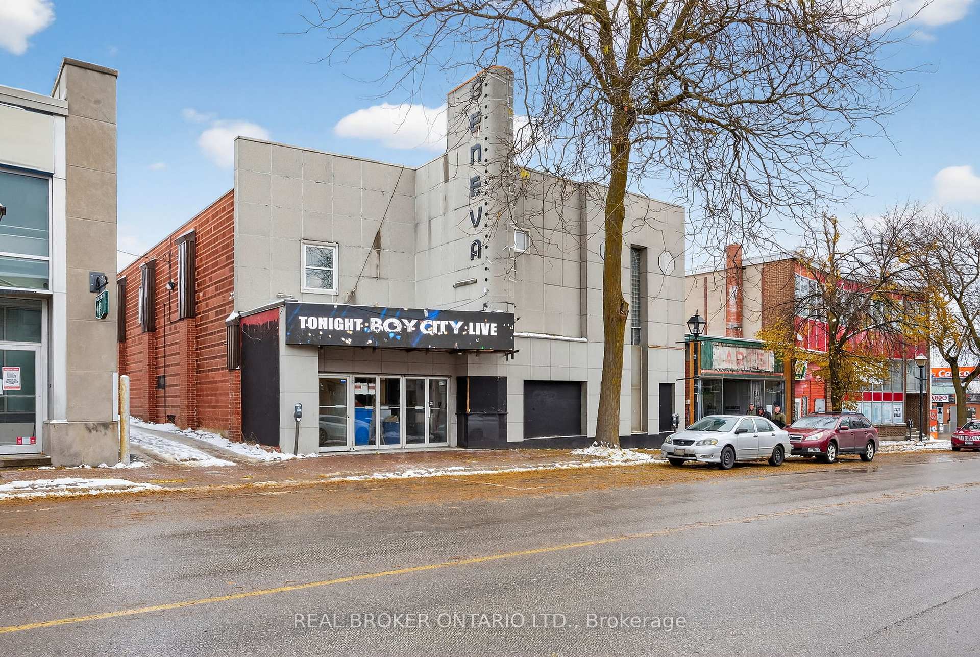 16 West Street S, Orillia, ON L3V 5B8