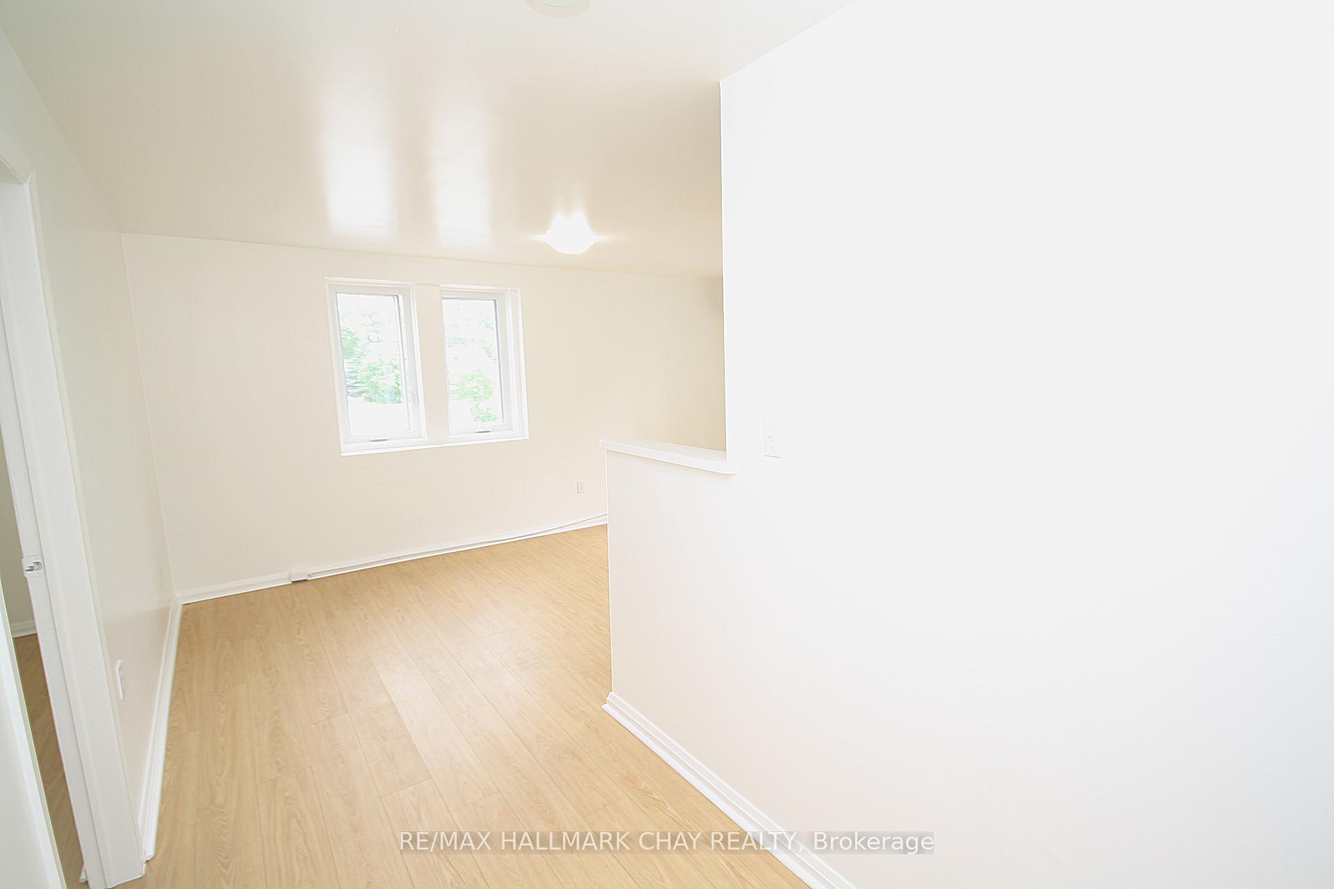 58 Queen Street W 1, Springwater, ON L0L 1P0