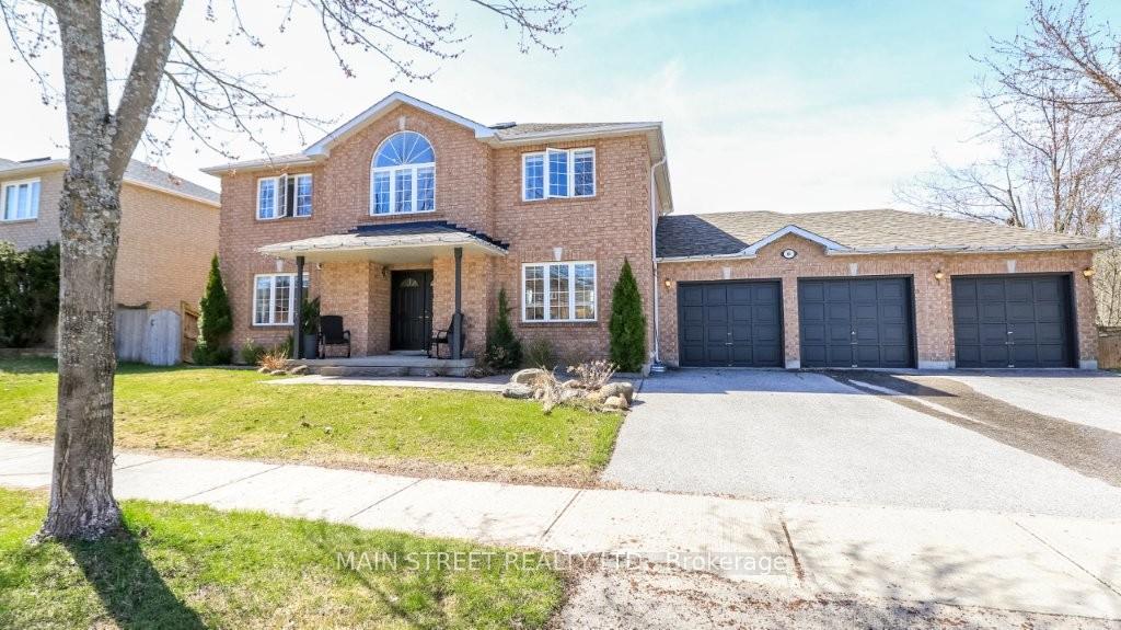 89 Silver Maple Crescent, Barrie, ON L4N 0E5