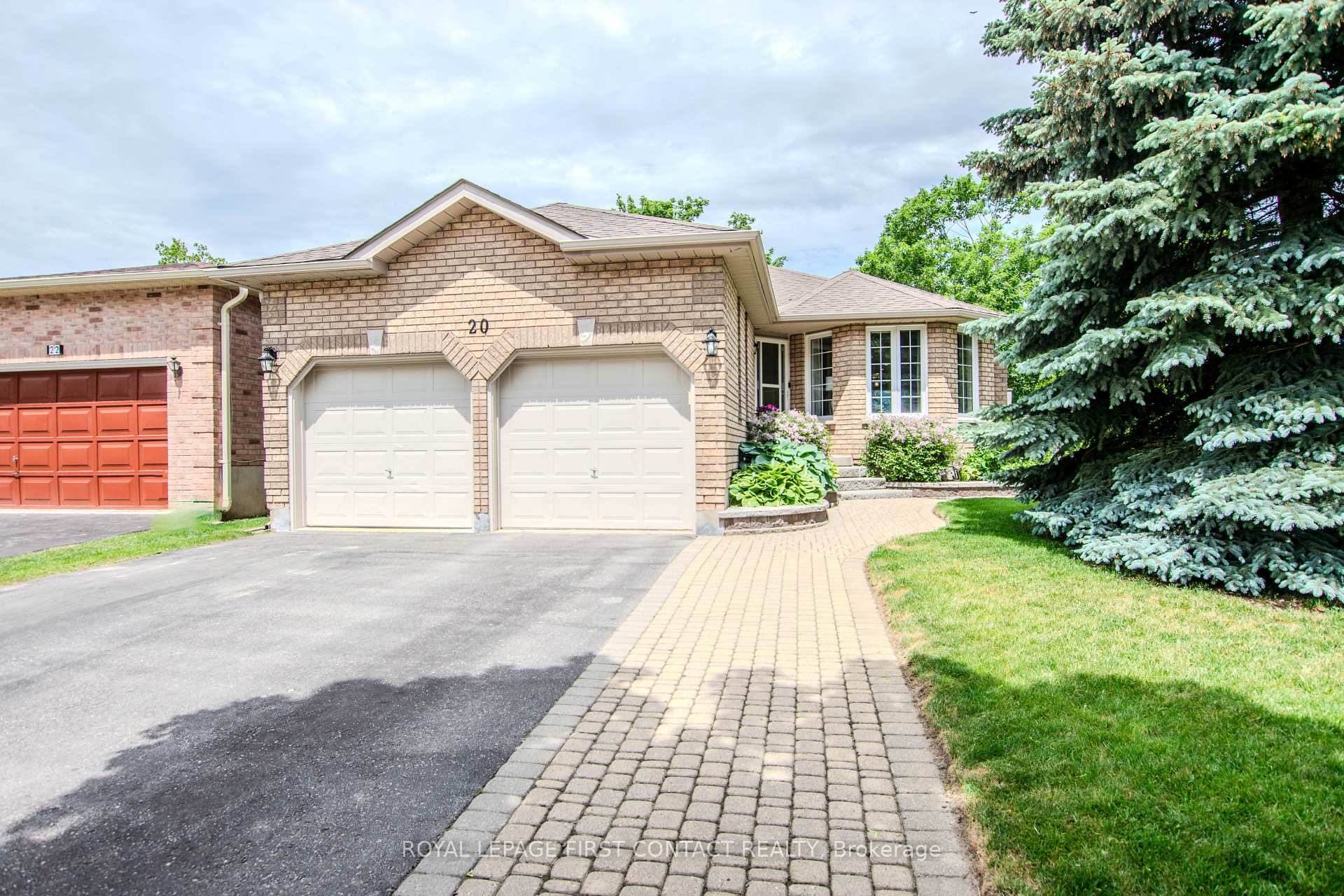 20 Mcveigh Drive, Barrie, ON L4N 7E2