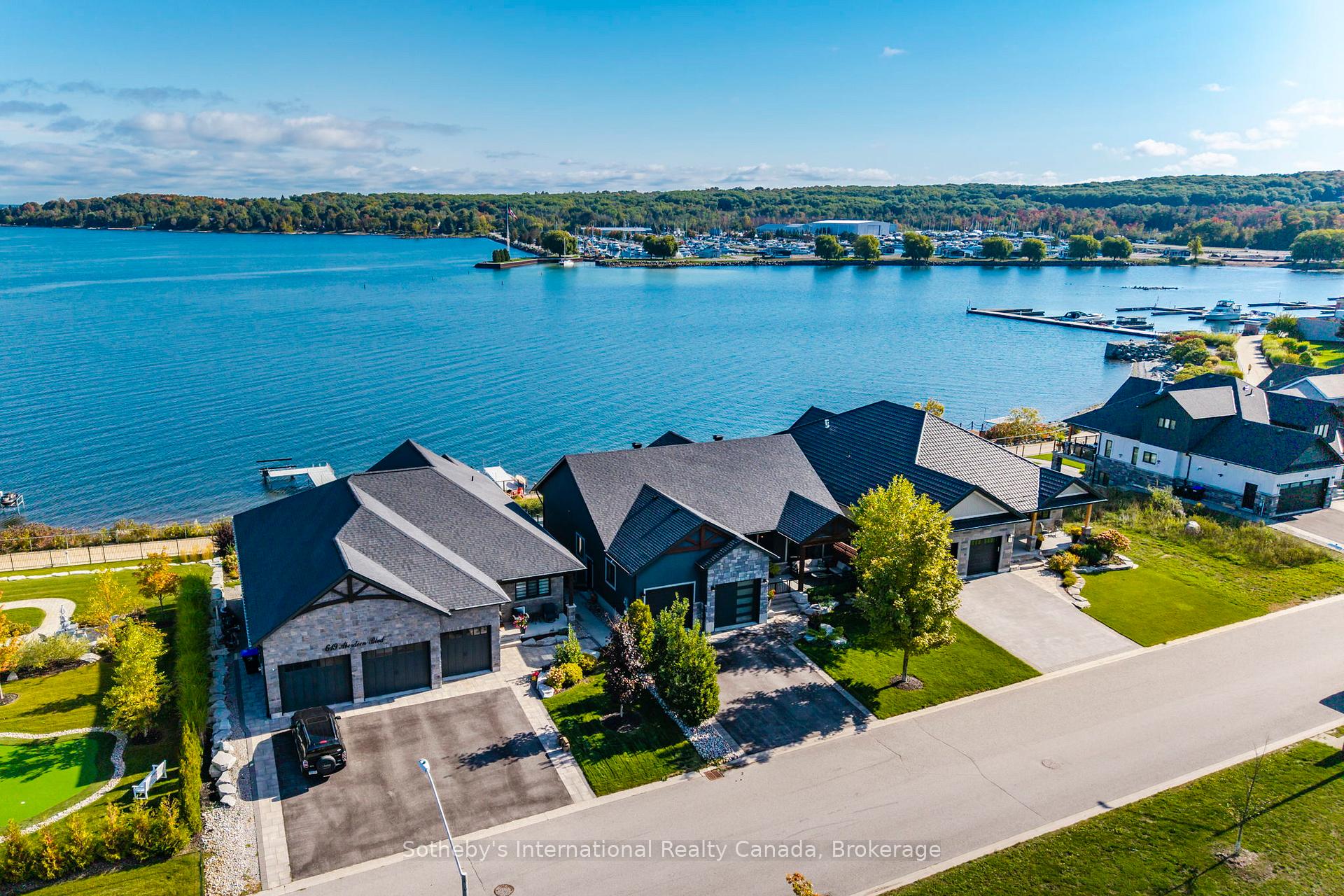 625 S Aberdeen Boulevard S, Midland, ON L4R 5L9