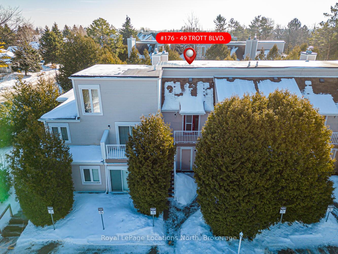 49 TROTT Boulevard 176, Collingwood, ON L9Y 5B8
