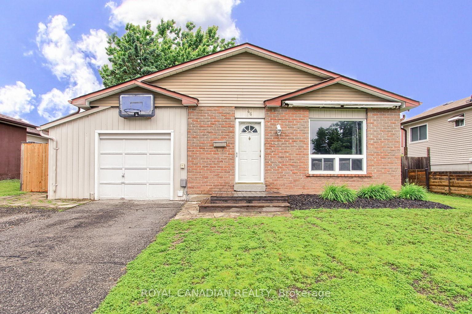 46 Austen Lane, Barrie, ON L4N 5C7