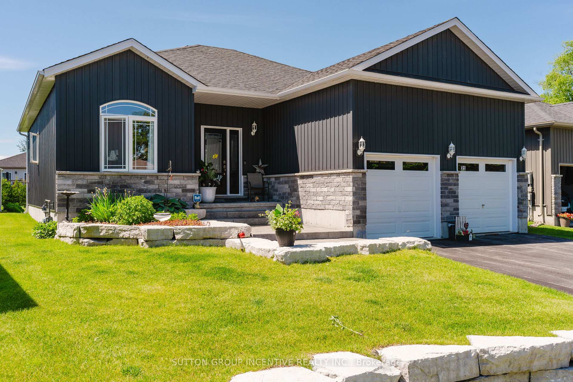 31 Bourgeois Beach Road, Tay, ON L0K 2A0