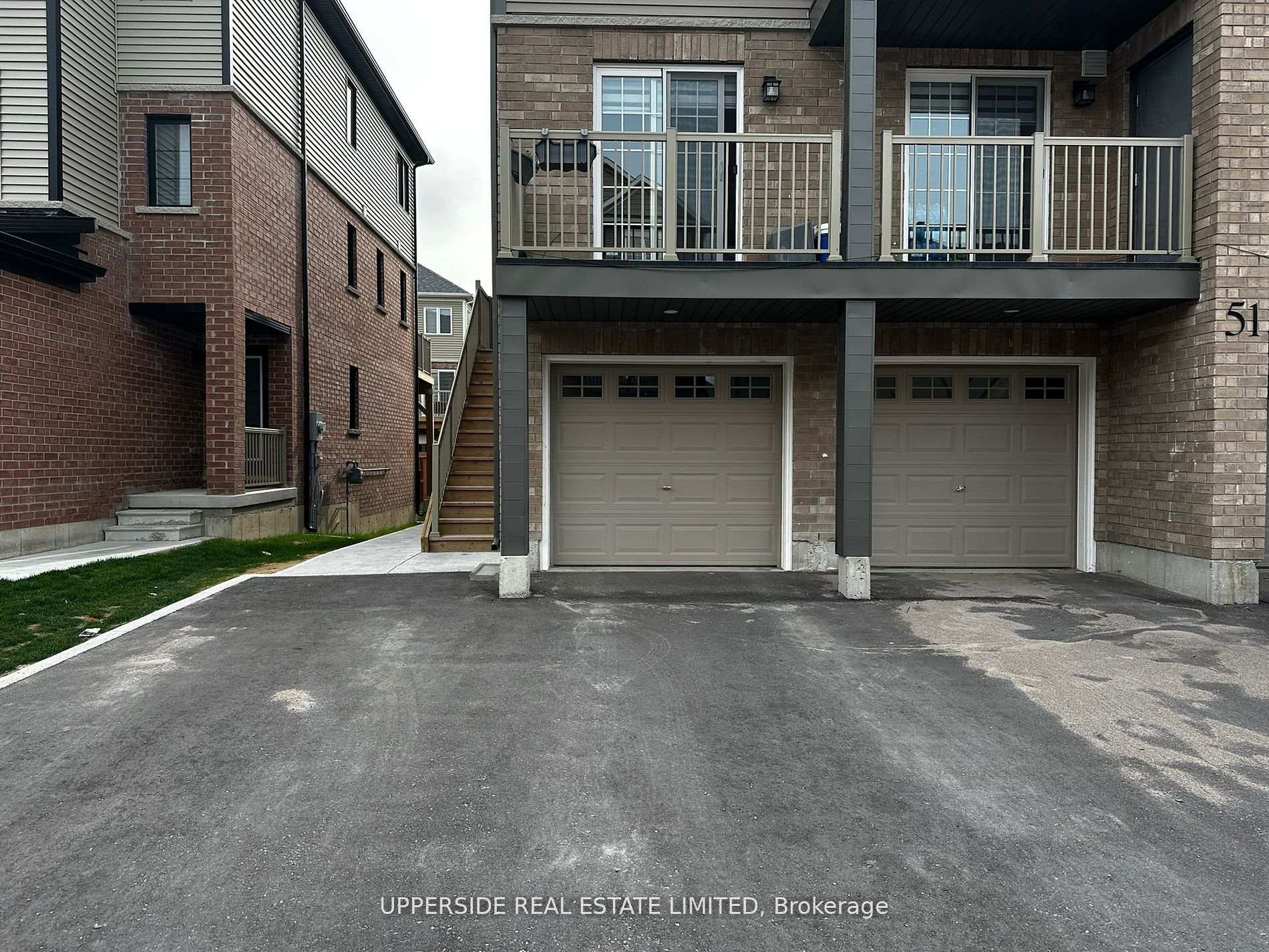 51 Hay Lane, Barrie, ON L9J 0C2