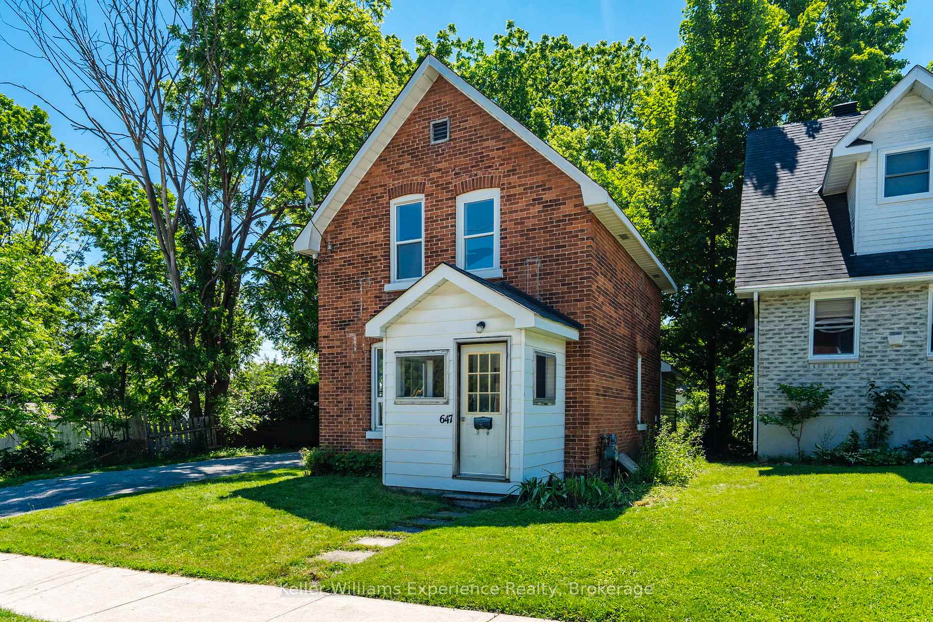 647 Ottawa Street, Midland, ON L4R 1B9