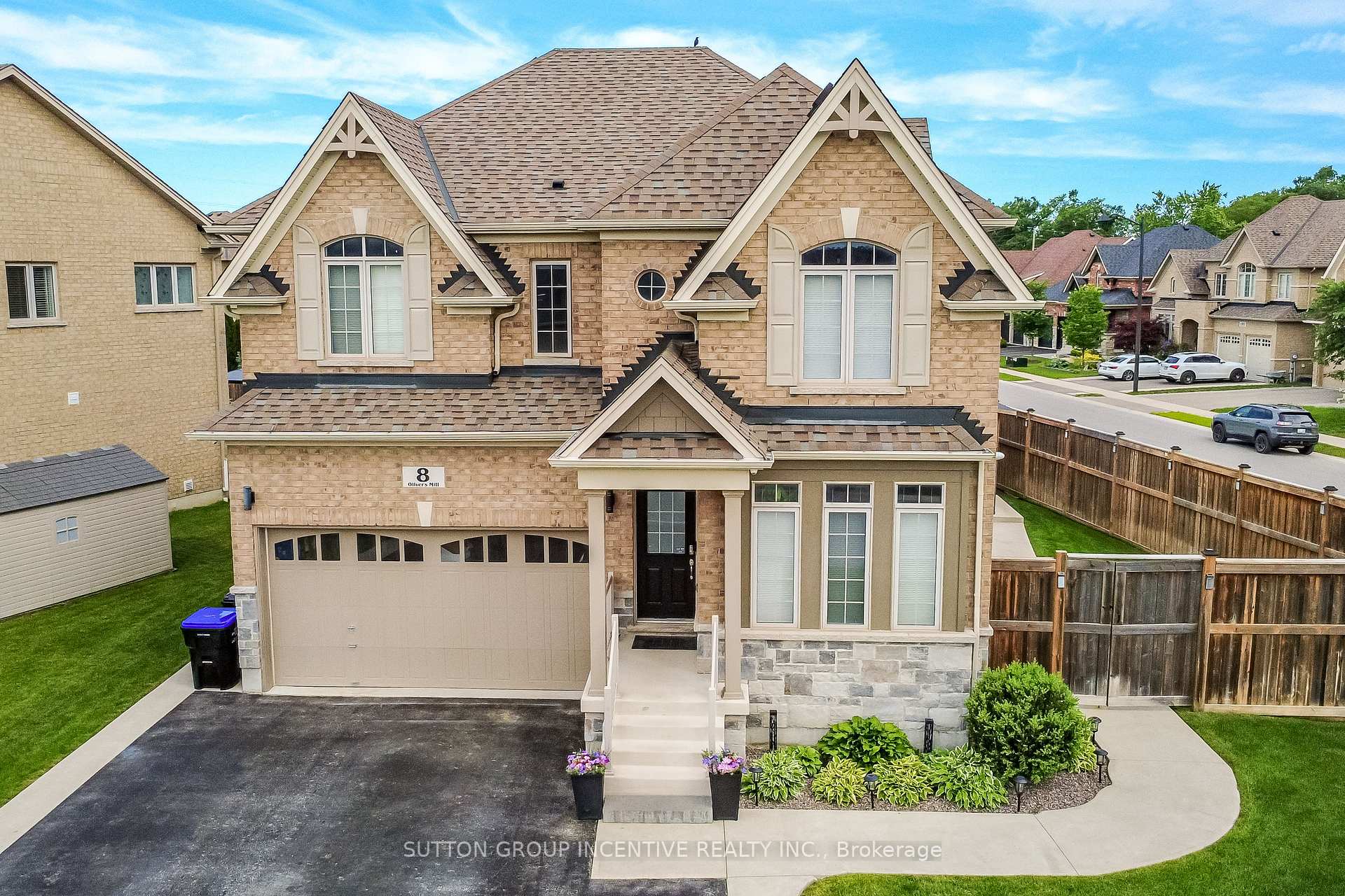 8 Oliver's Mill Road, Springwater, ON L9X 0S8