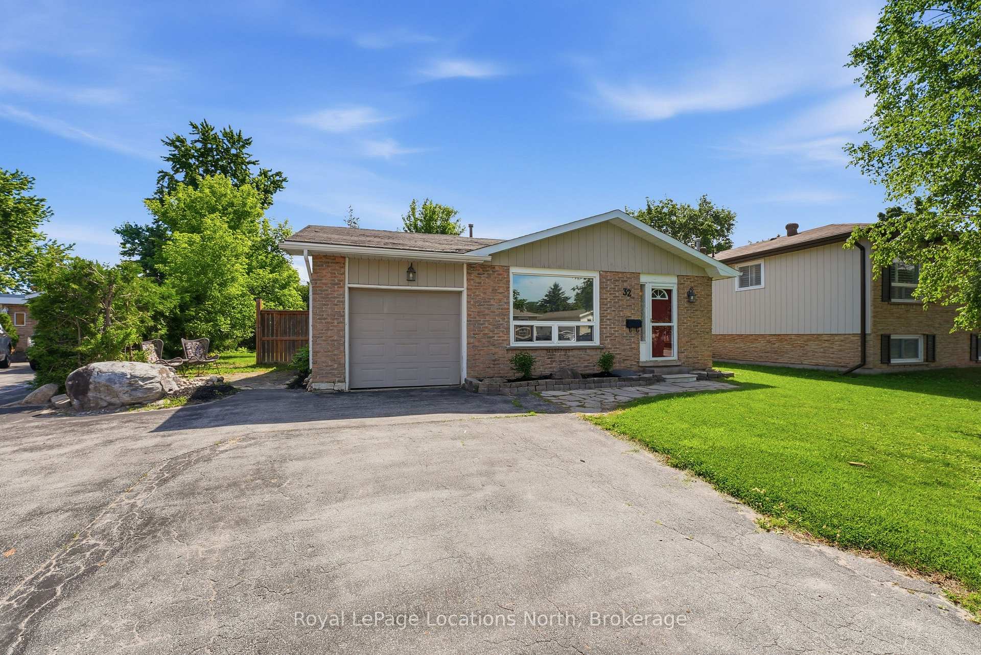 32 Courtice Crescent, Collingwood, ON L9Y 4G1