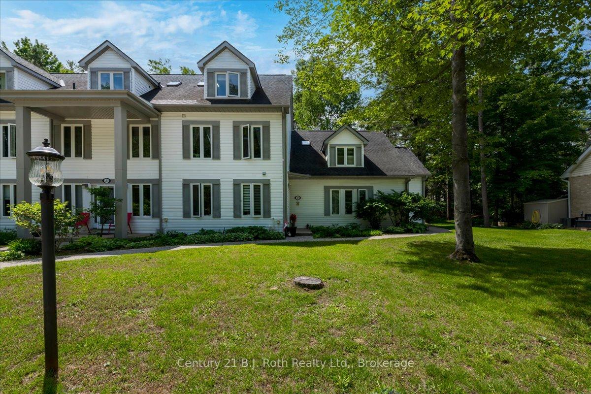 22 Wasaga Woods Circle B7, Wasaga Beach, ON L9Z 2N1