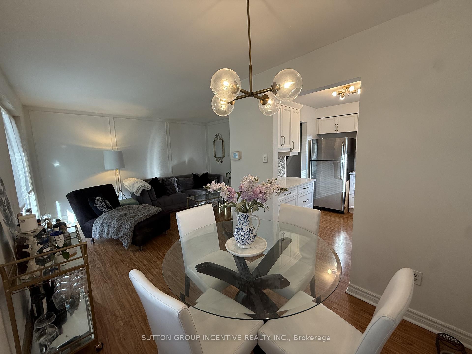 24 Frost Trail, Barrie, ON L4N 4X1