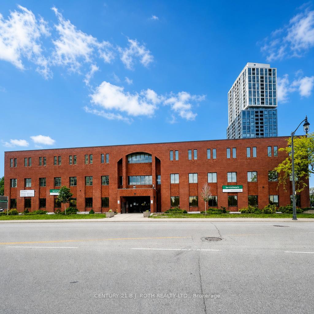 34 Simcoe Street 101, Barrie, ON L4N 6T4