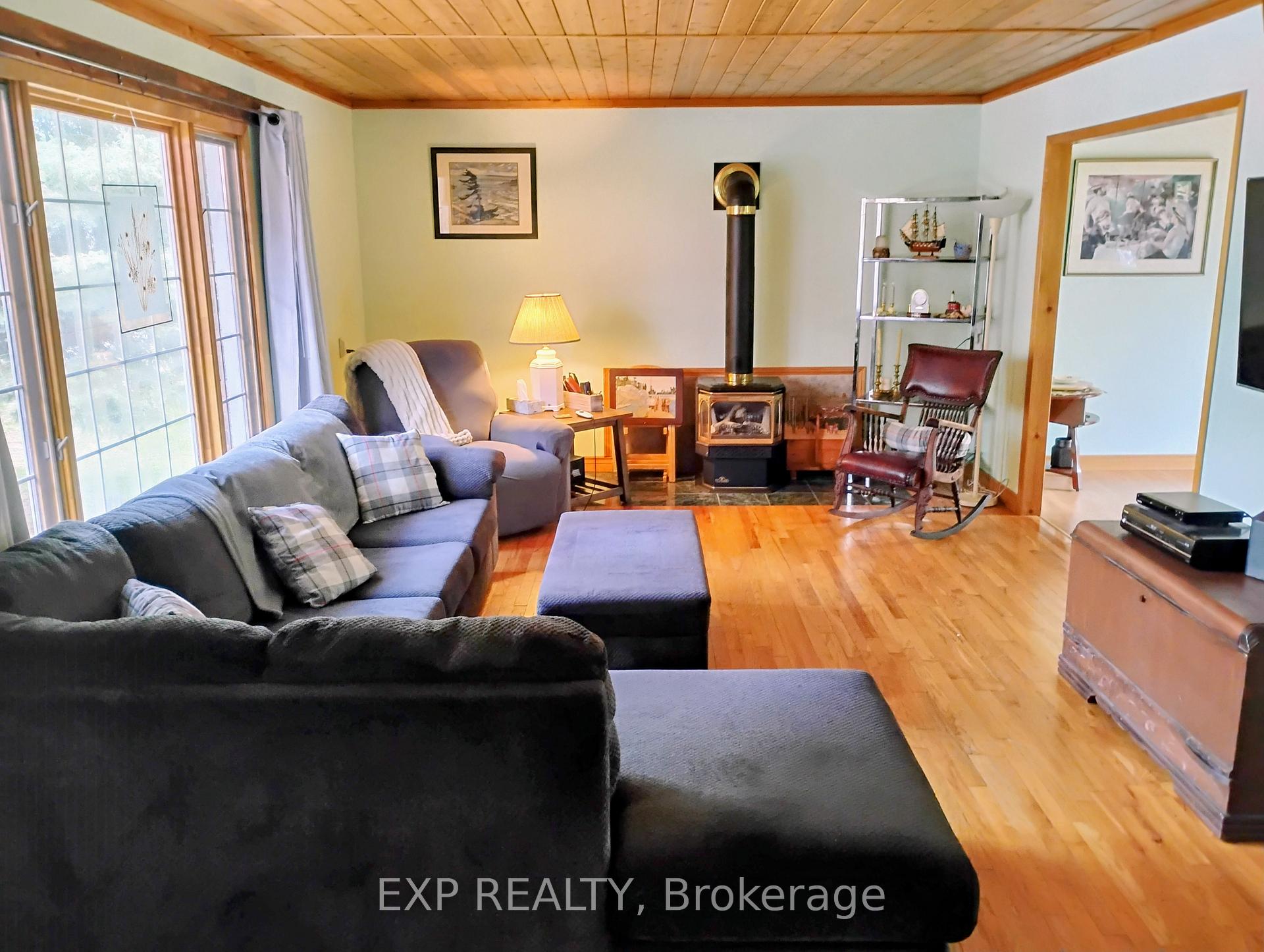 91 Simcoe Road, Ramara — photo 4 of 5
