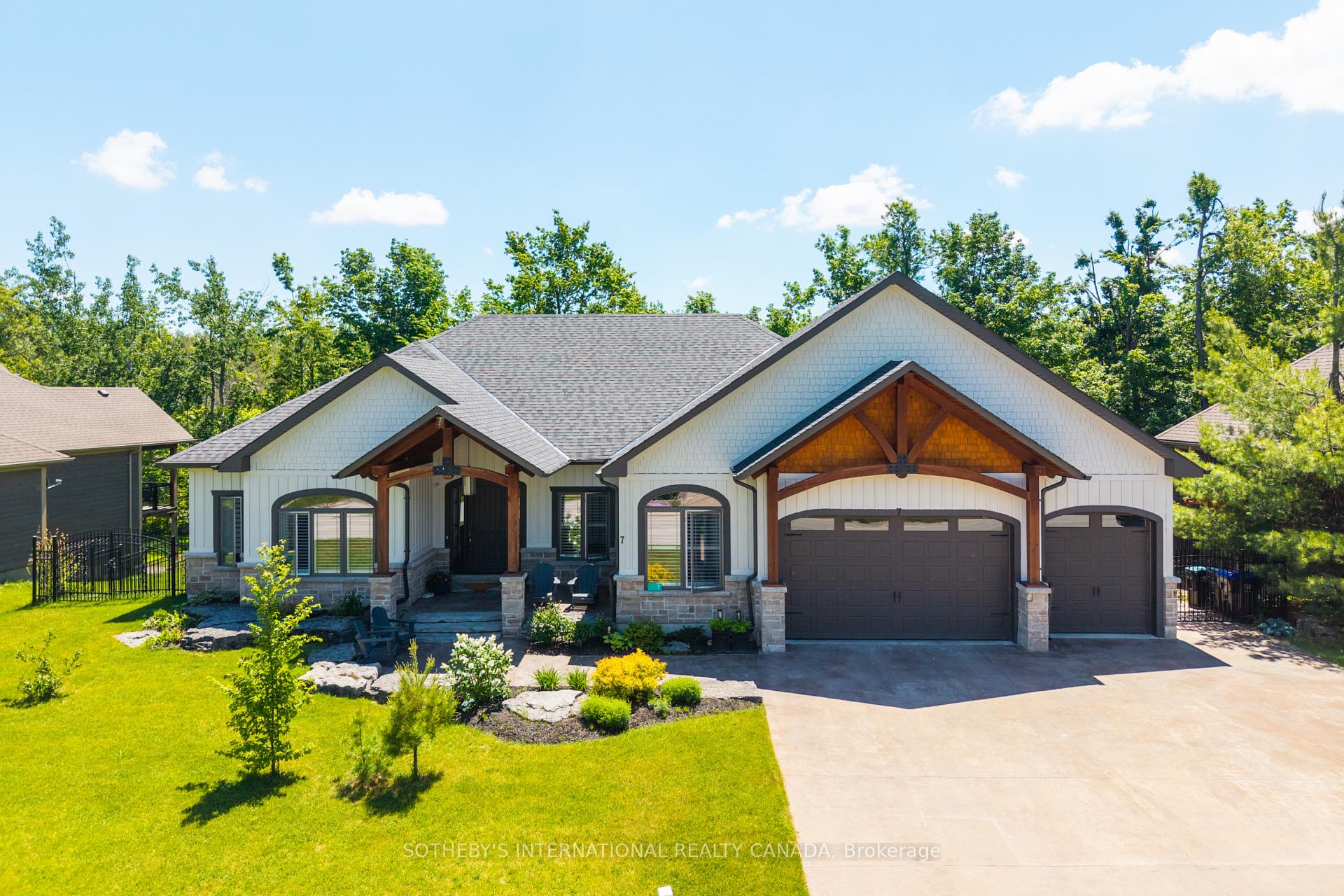 7 Ridgewood Court, Oro-Medonte, ON L0L 2L0 — Oro-Medonte, Ontario