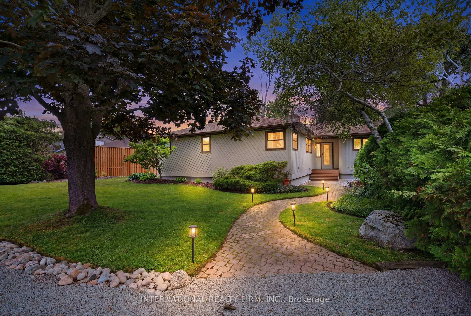 2032 Lakeshore Drive, Ramara — photo 2 of 5