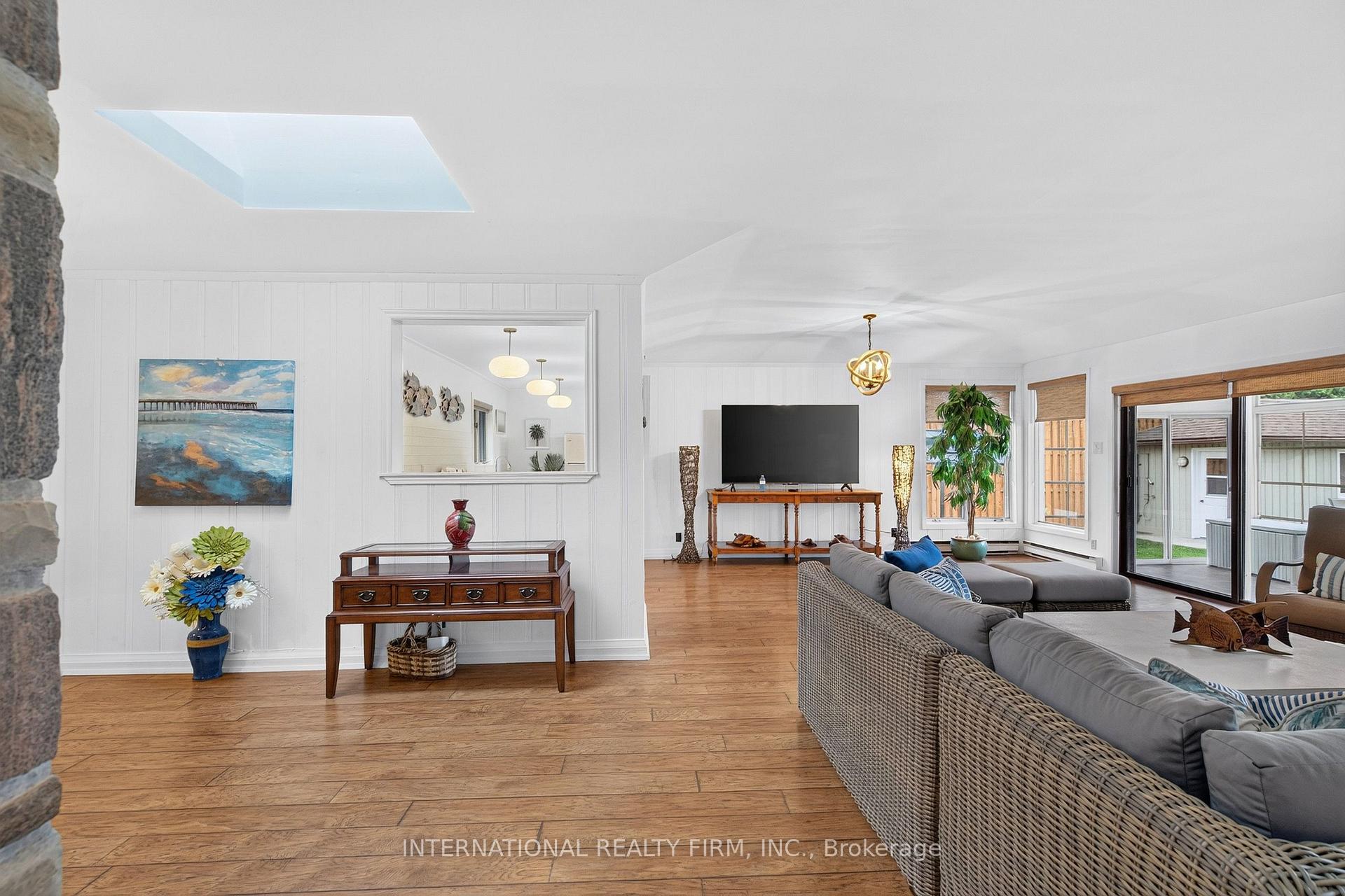 2032 Lakeshore Drive, Ramara — photo 5 of 5