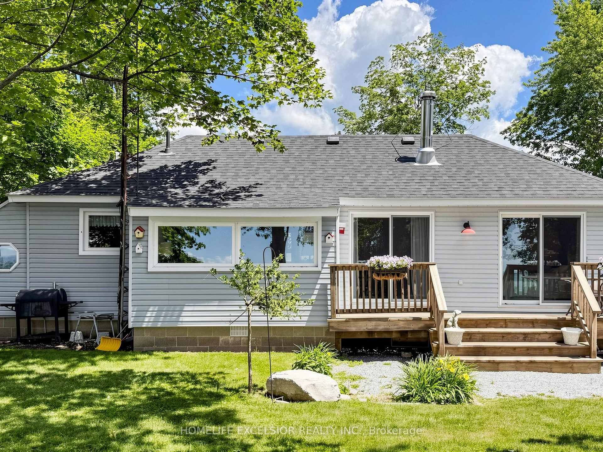 2156 Lakeshore Drive, Ramara — photo 2 of 5