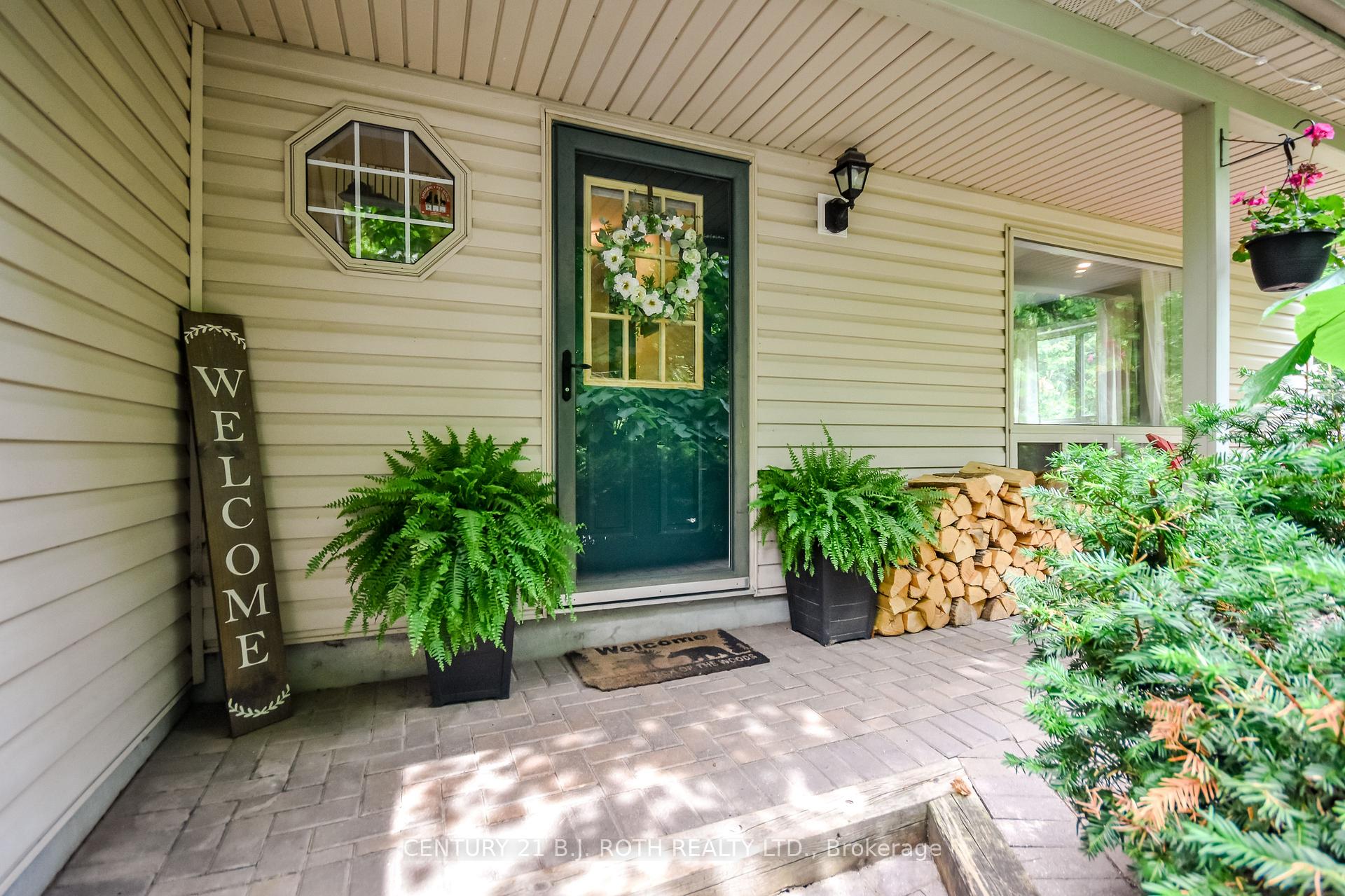 29 ALGONQUIN Trail, Oro-Medonte — photo 2 of 5