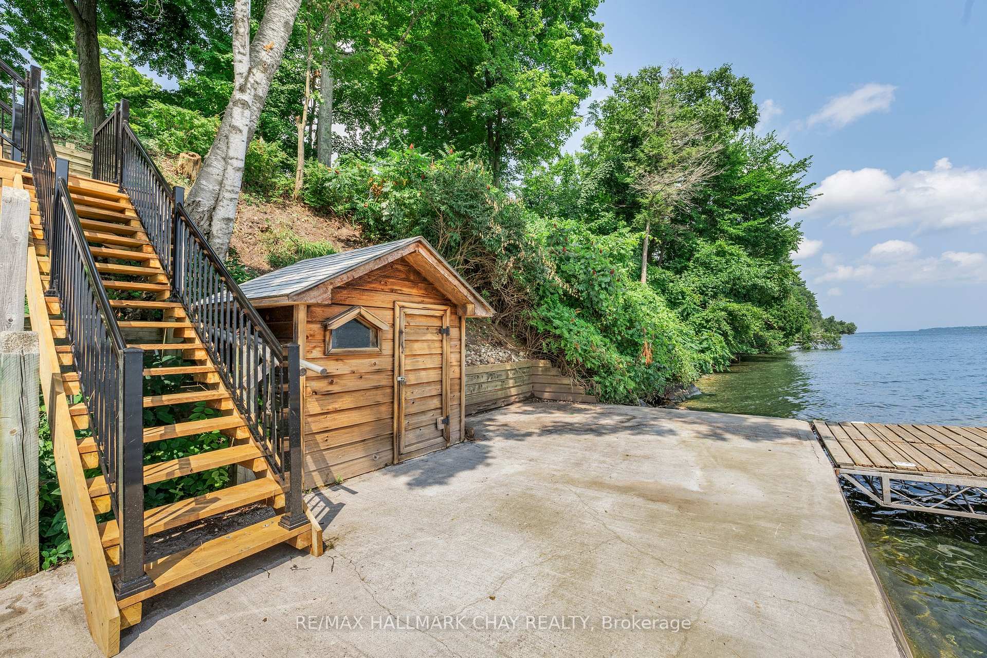 209 Bay Street, Oro-Medonte — photo 5 of 5