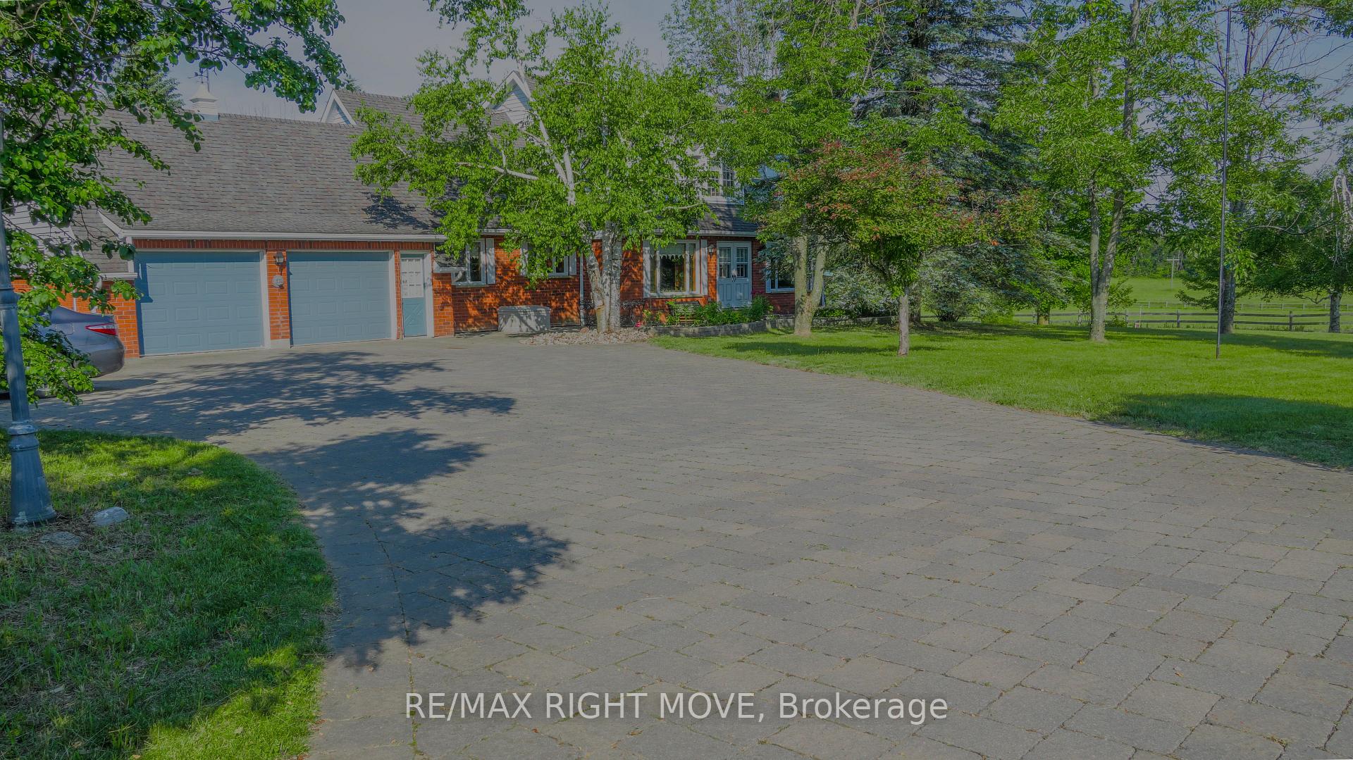 9992 Hwy 12 Highway, Oro-Medonte, ON L0K 1E0 — Oro-Medonte, Ontario