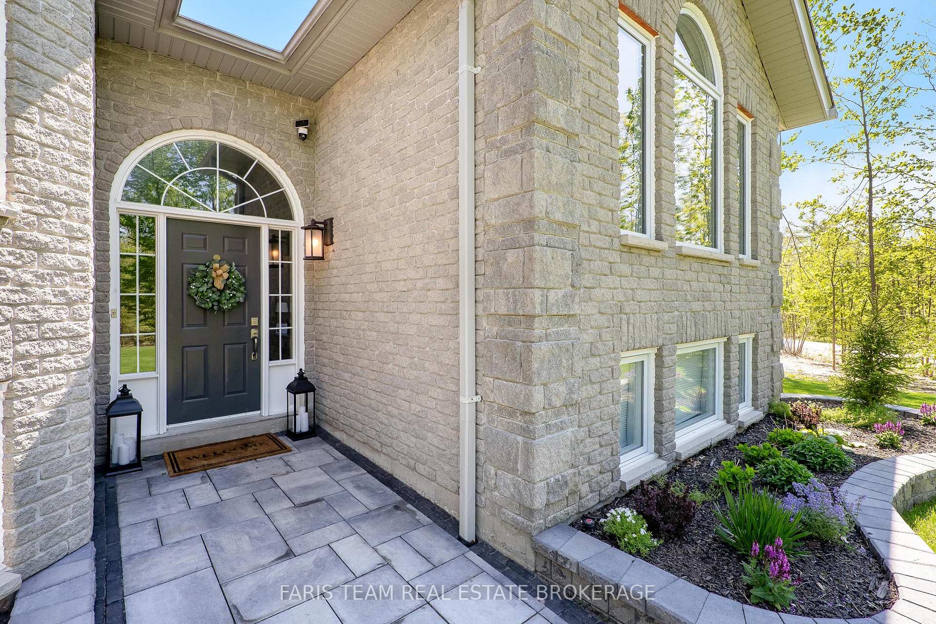 1 Pineview Drive, Oro-Medonte — photo 5 of 5