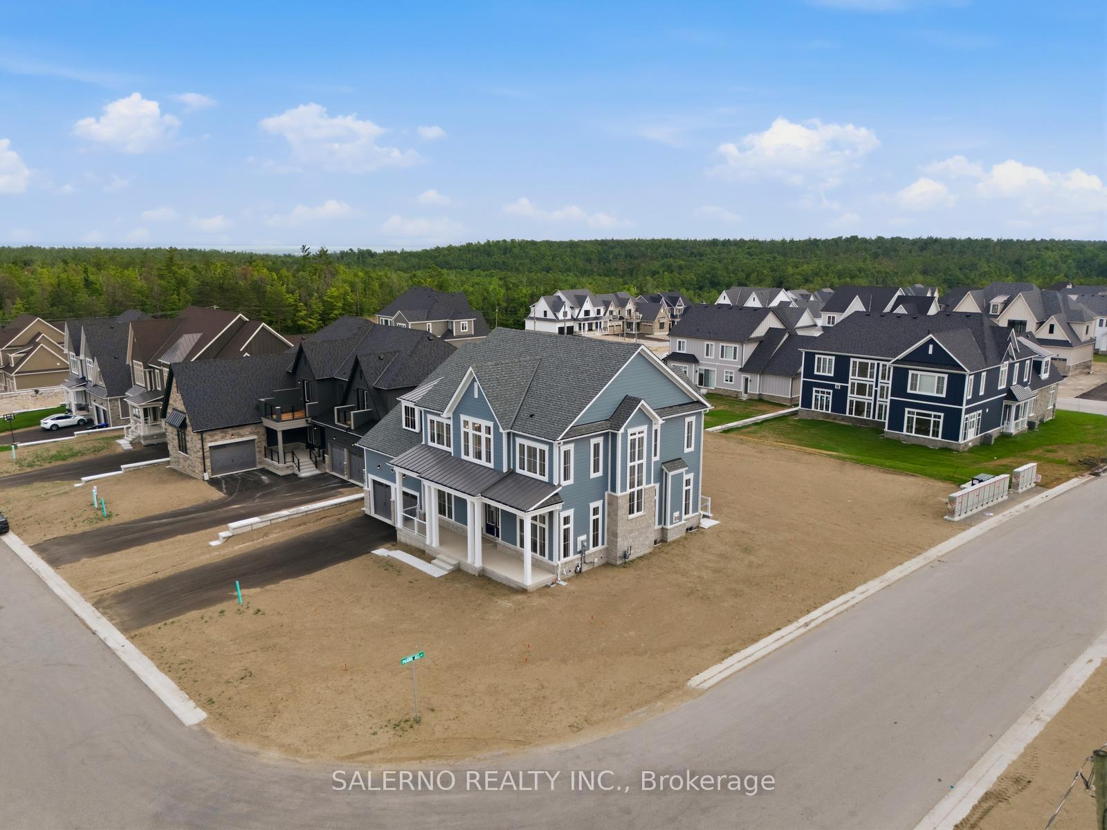12 Pinetree Drive, Oro-Medonte — photo 4 of 5