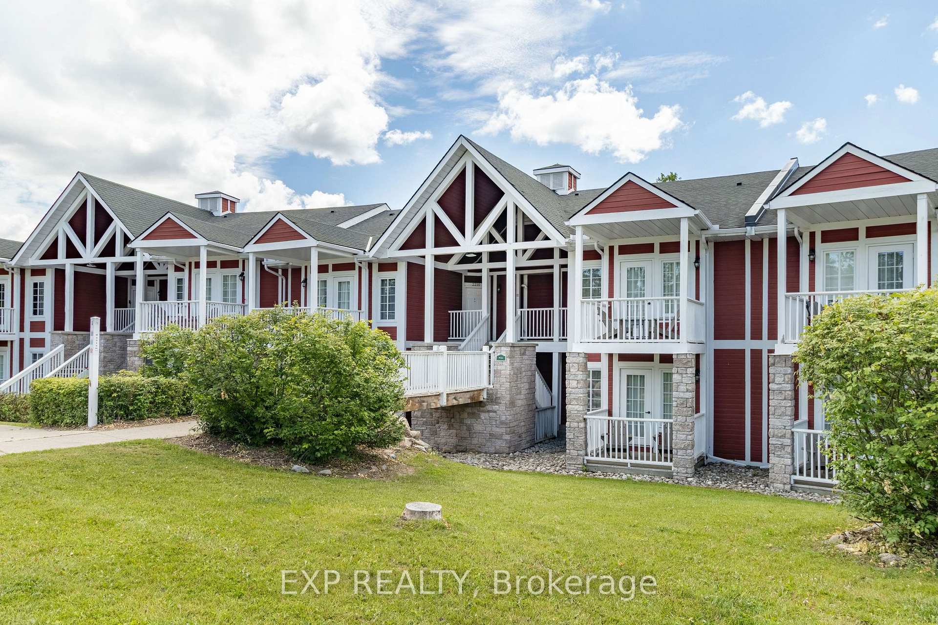 90 Highland Drive 2010/2011, Oro-Medonte, ON L0L 2L0 — Oro-Medonte, Ontario