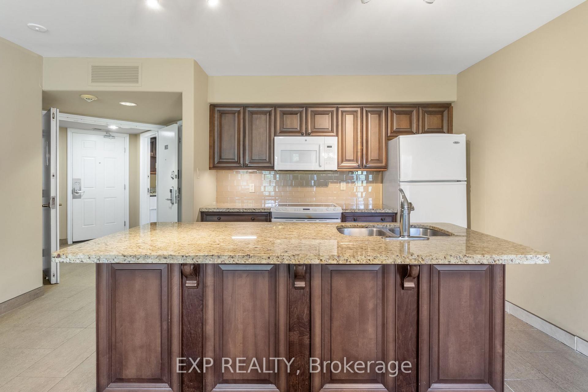 90 Highland Drive 2010/2011, Oro-Medonte — photo 4 of 5