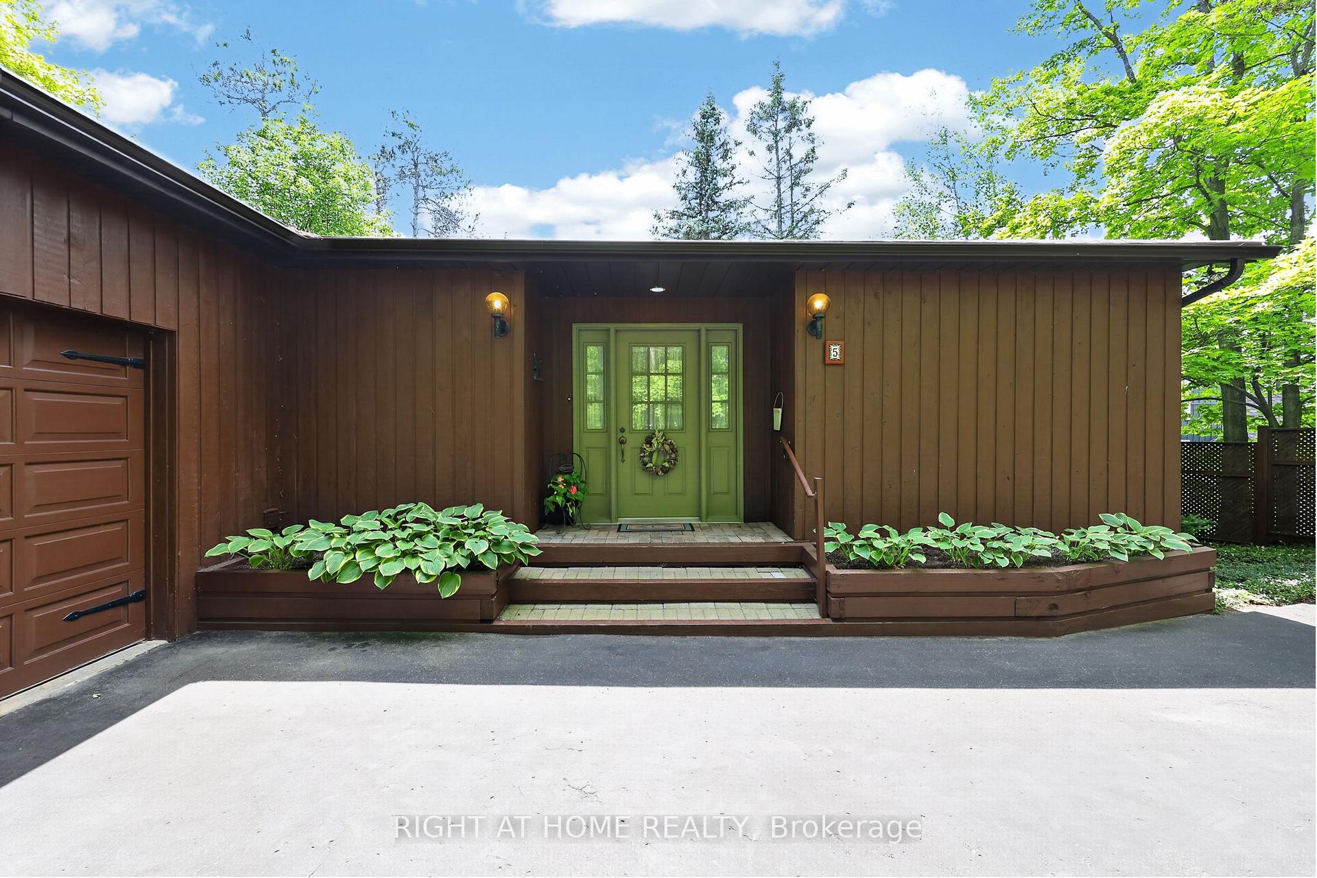 5 Pine Point, Oro-Medonte — photo 2 of 5