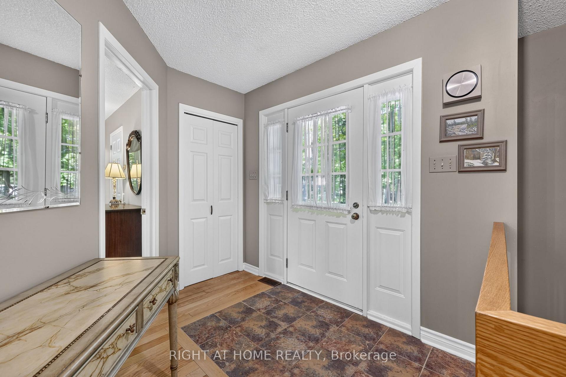 5 Pine Point, Oro-Medonte — photo 5 of 5