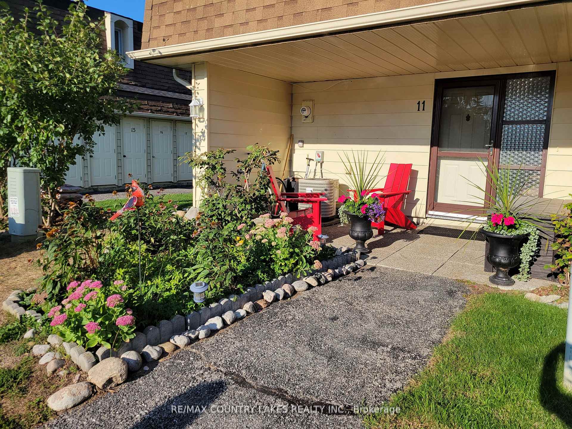 4 Paradise Boulevard 11, Ramara — photo 2 of 5