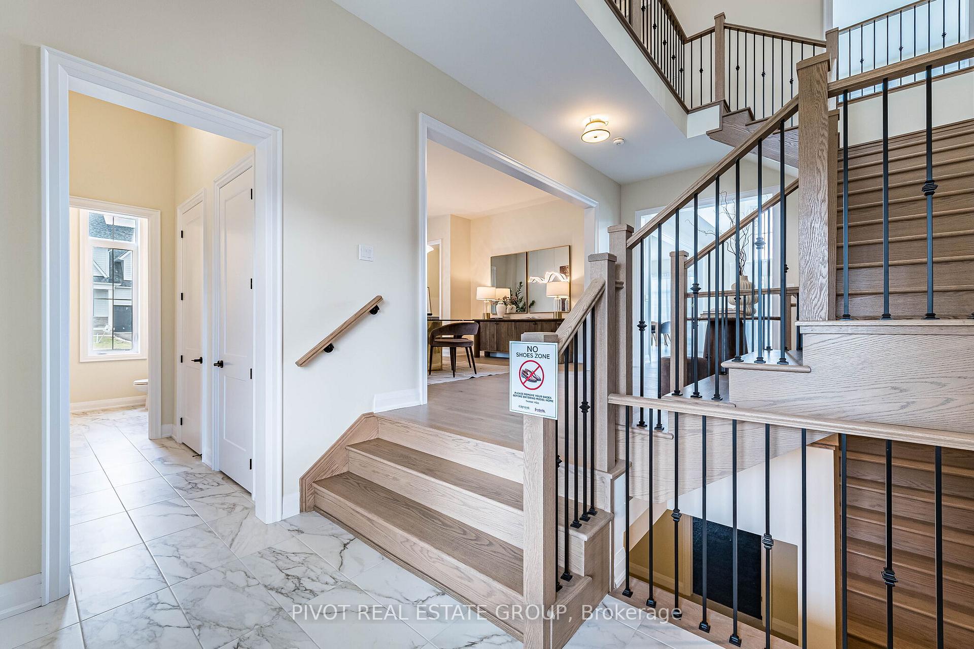 11 Pinetree Drive, Oro-Medonte — photo 3 of 5